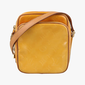 Pre-owned Louis Vuitton WOOSTER Yellow Patent leather M91075 shoulderbag | stylenewstar