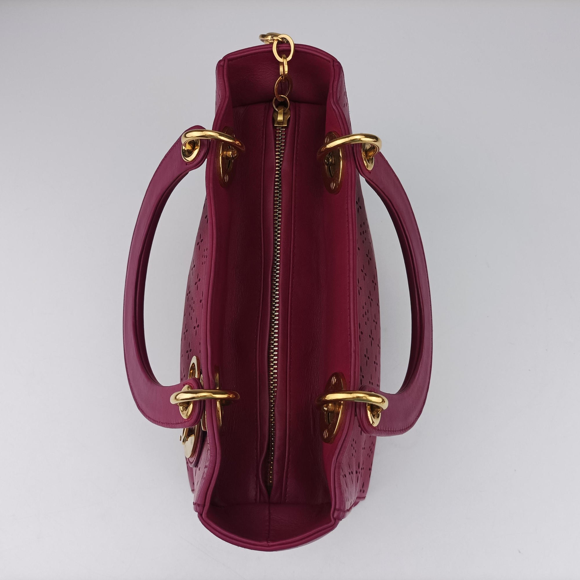 Pre-owned Christian Dior Lady Dior Rose leather  shoulderbag | stylenewstar