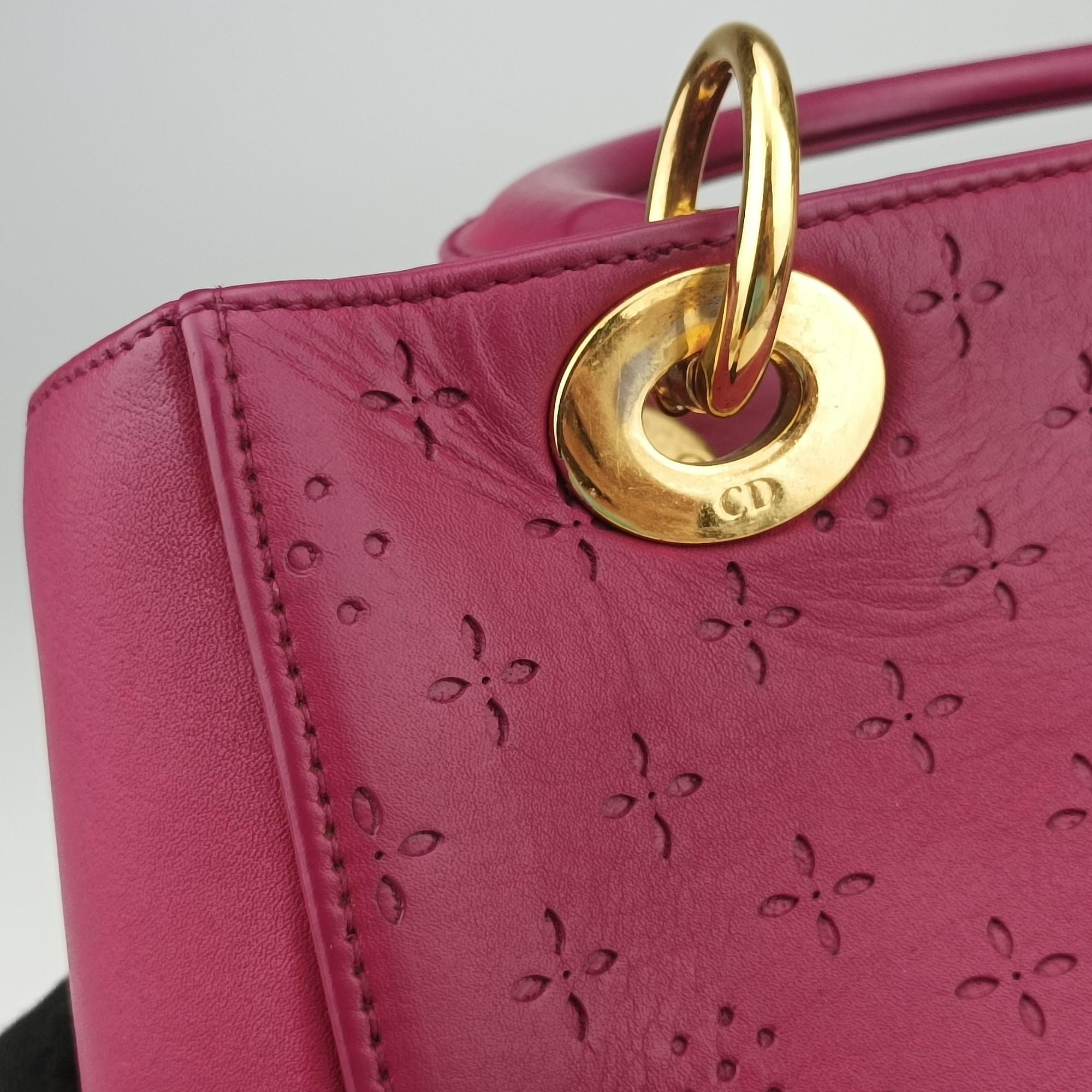 Pre-owned Christian Dior Lady Dior Rose leather  shoulderbag | stylenewstar