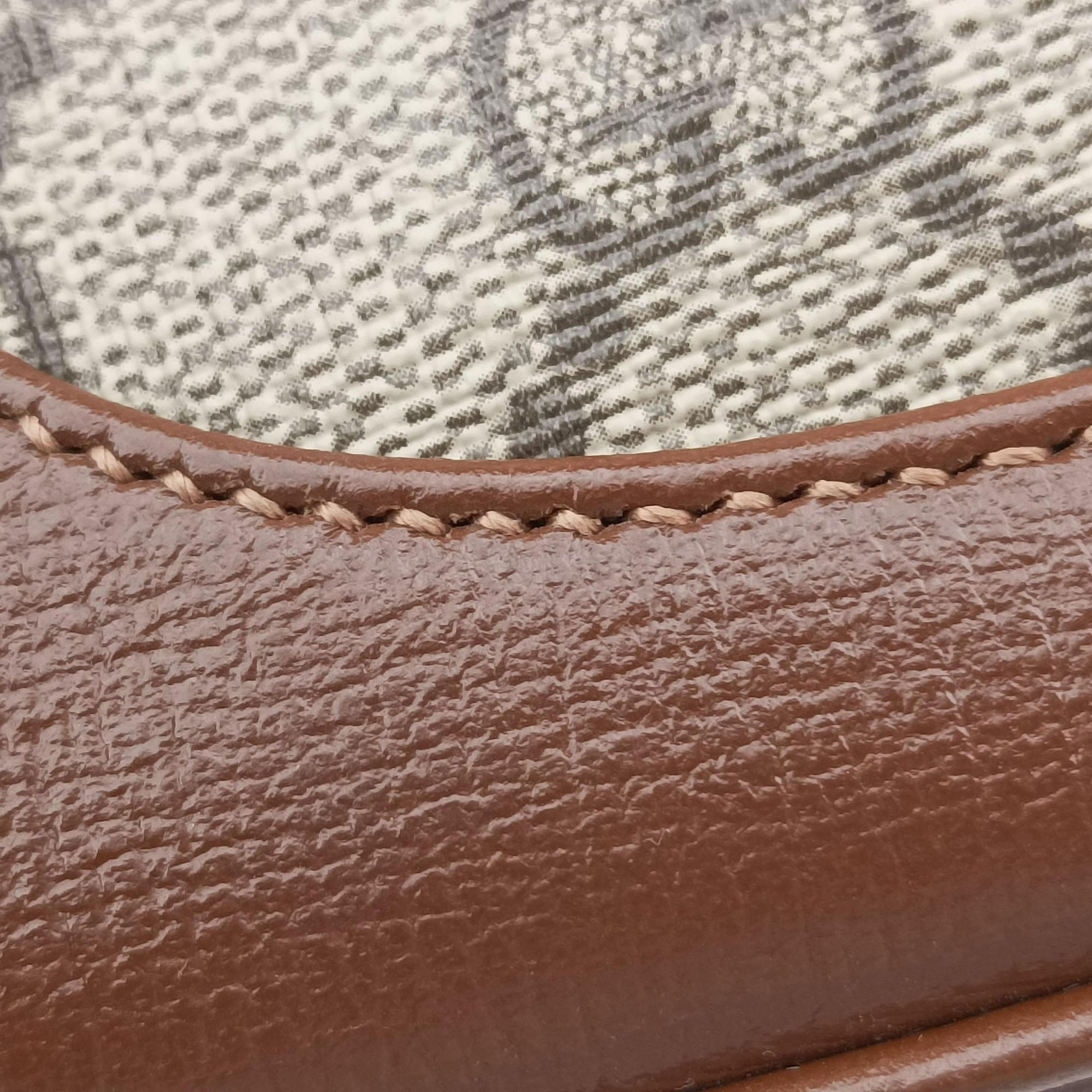 Pre-owned Gucci Jackie 1961 GG Supreme brown x beige x multicolor PVC coated canvas×Leather 637092 shoulderbag | stylenewstar