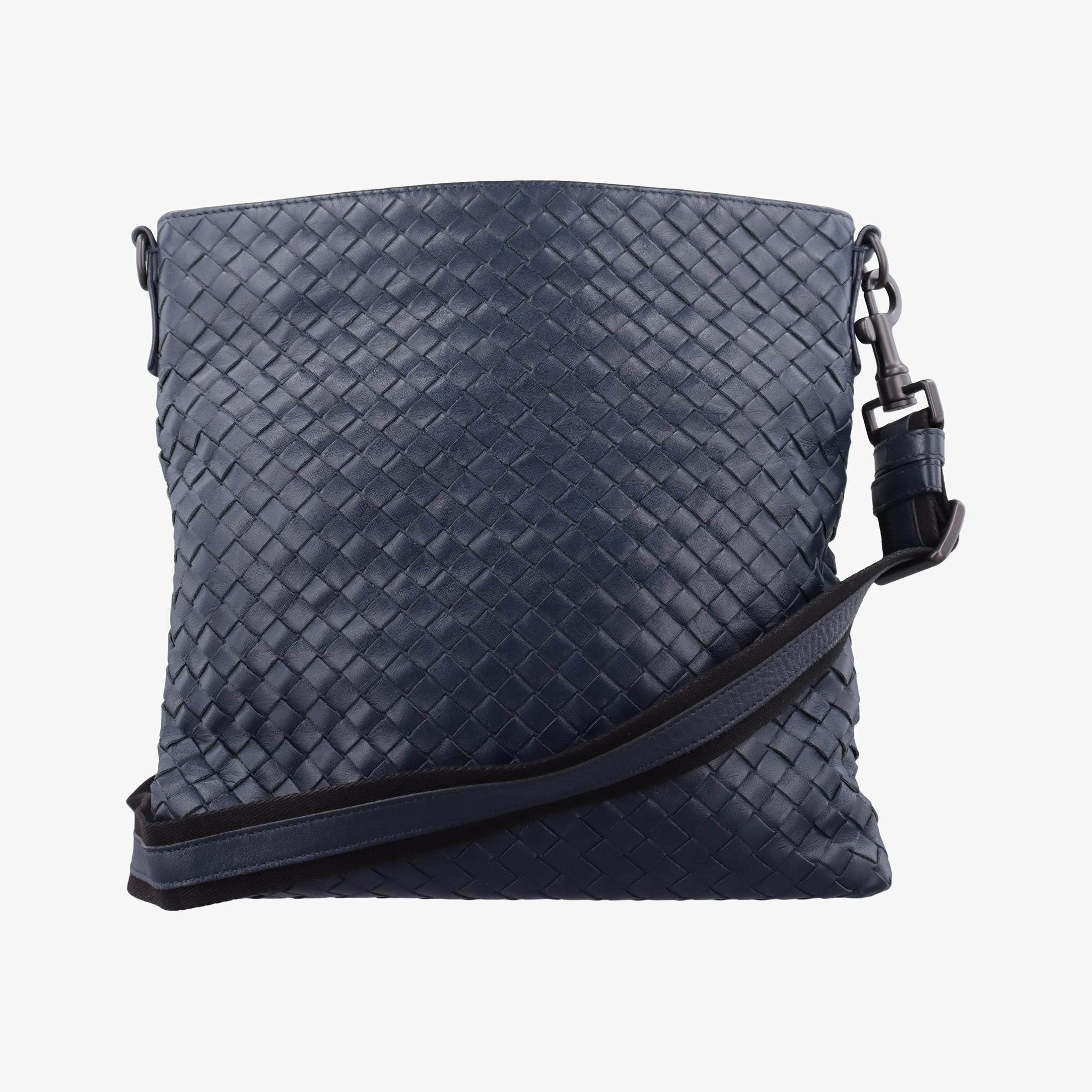 Secondhand Bottega Veneta Intrecciato Navy lambskin  shoulderbag | stylenewstar