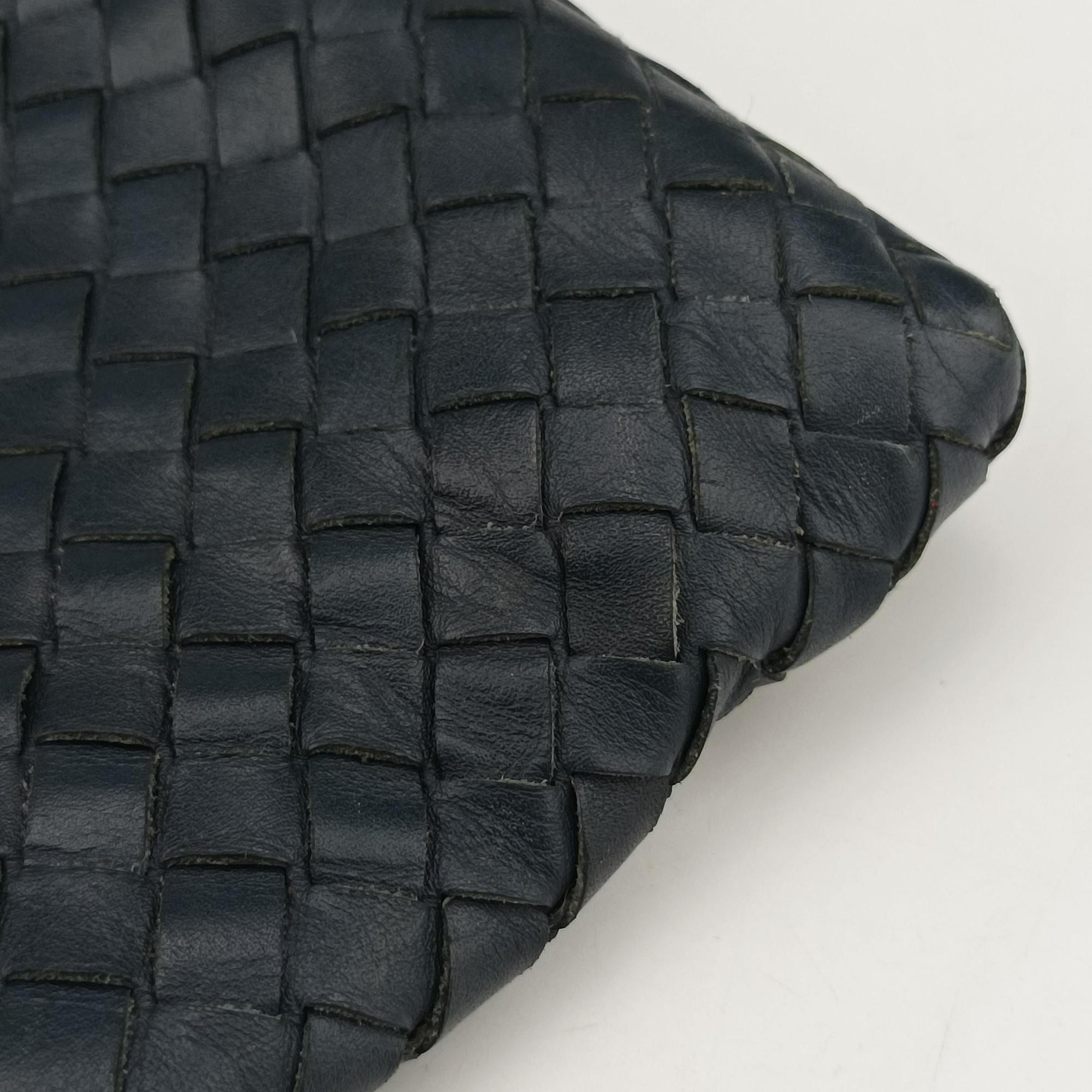 Secondhand Bottega Veneta Intrecciato Navy lambskin  shoulderbag | stylenewstar