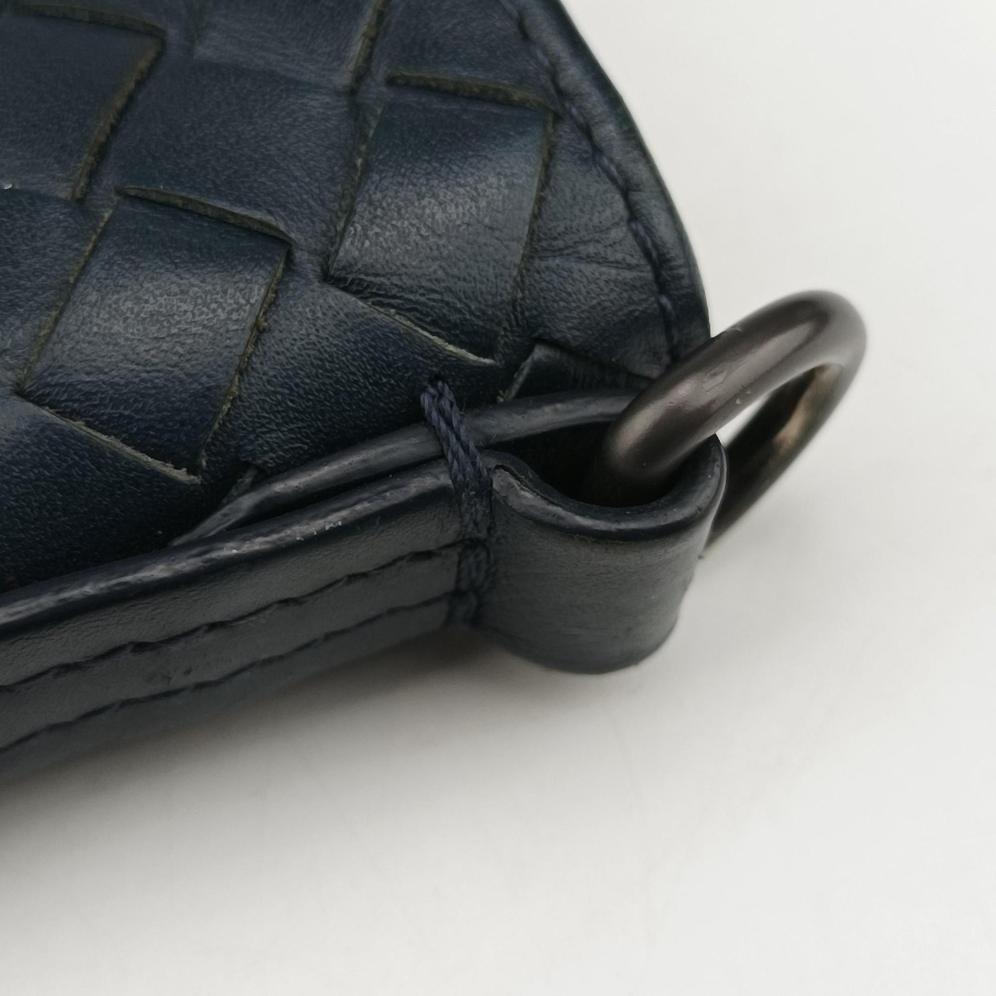 Secondhand Bottega Veneta Intrecciato Navy lambskin  shoulderbag | stylenewstar