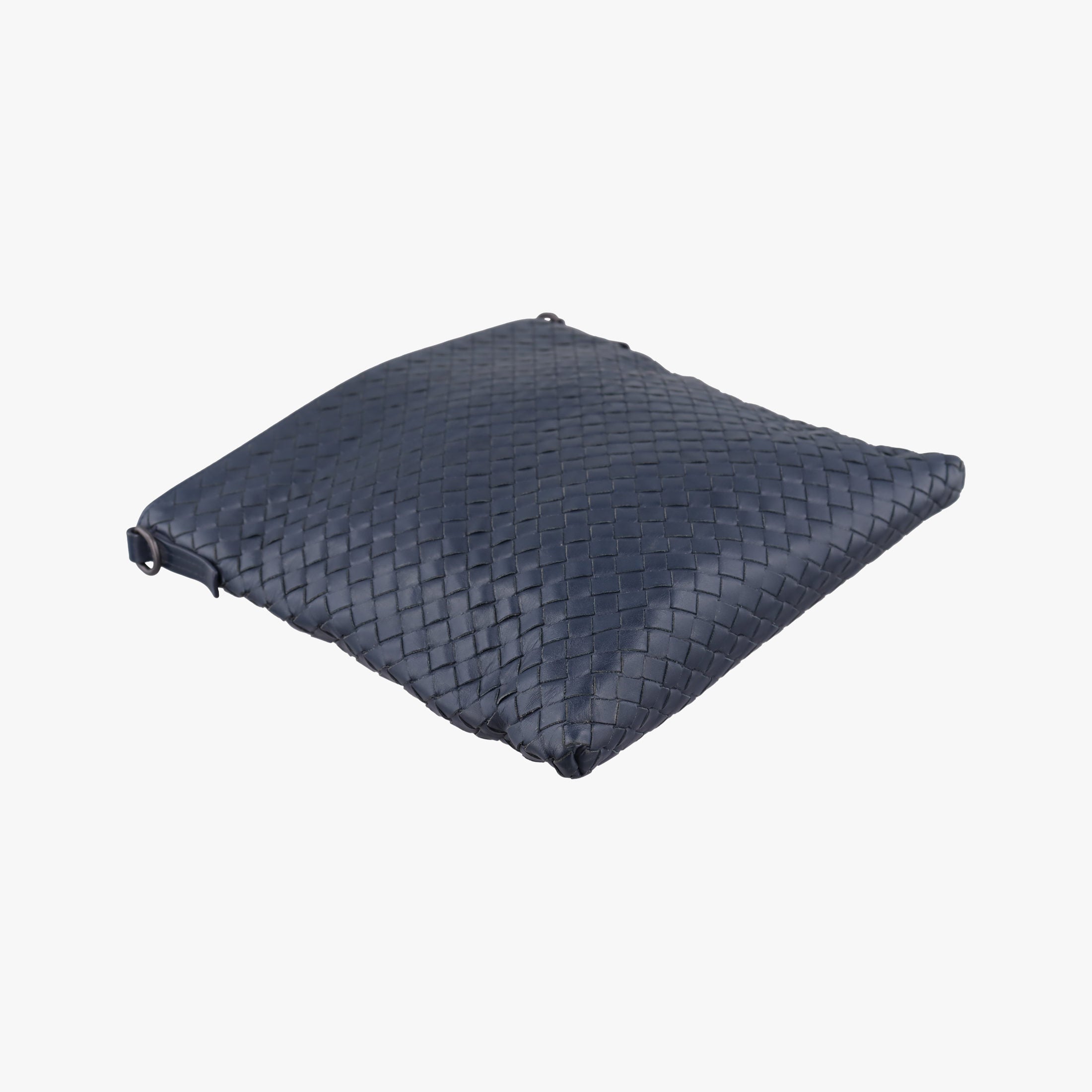 Secondhand Bottega Veneta Intrecciato Navy lambskin  shoulderbag | stylenewstar