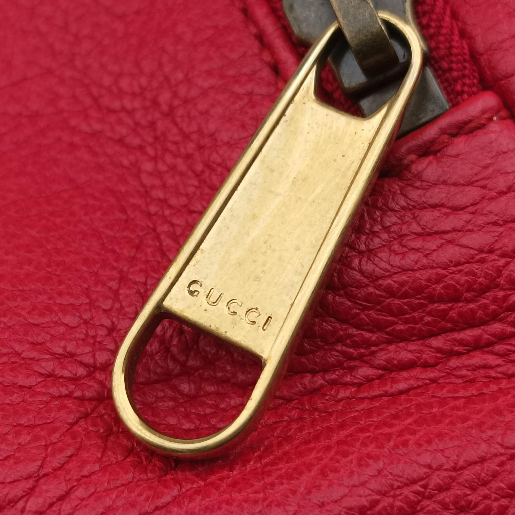 Vintage Gucci Print Red Leather 527792 bum bag/waist bag | stylenewstar