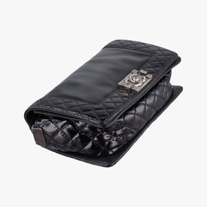 Pre-owned Chanel BOY CHANEL Black Patent leather A67946 shoulderbag | stylenewstar