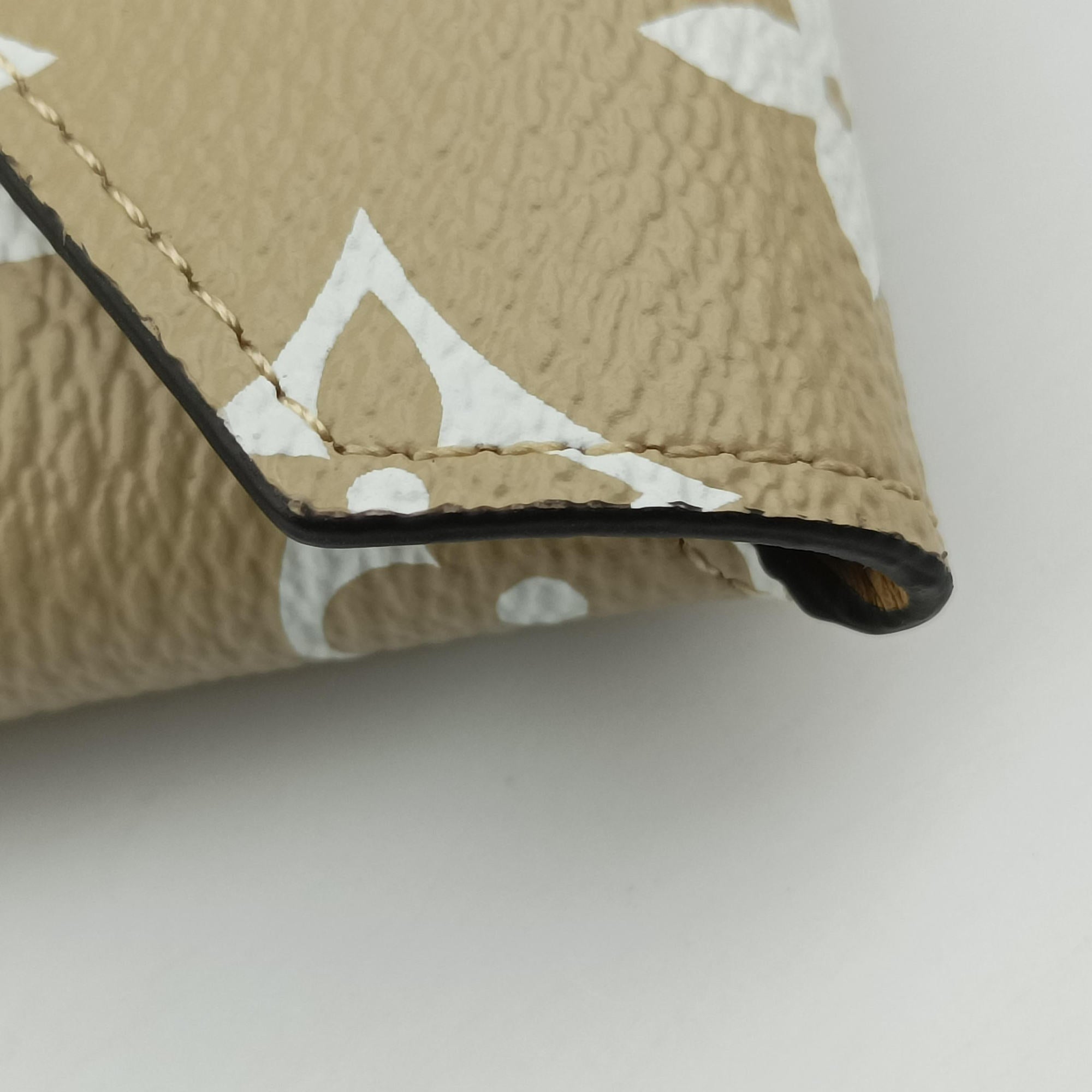 Pre-owned Louis Vuitton Pochette Kirigami Green×Multicolor Monogram Giant M67600 clutchbag | stylenewstar