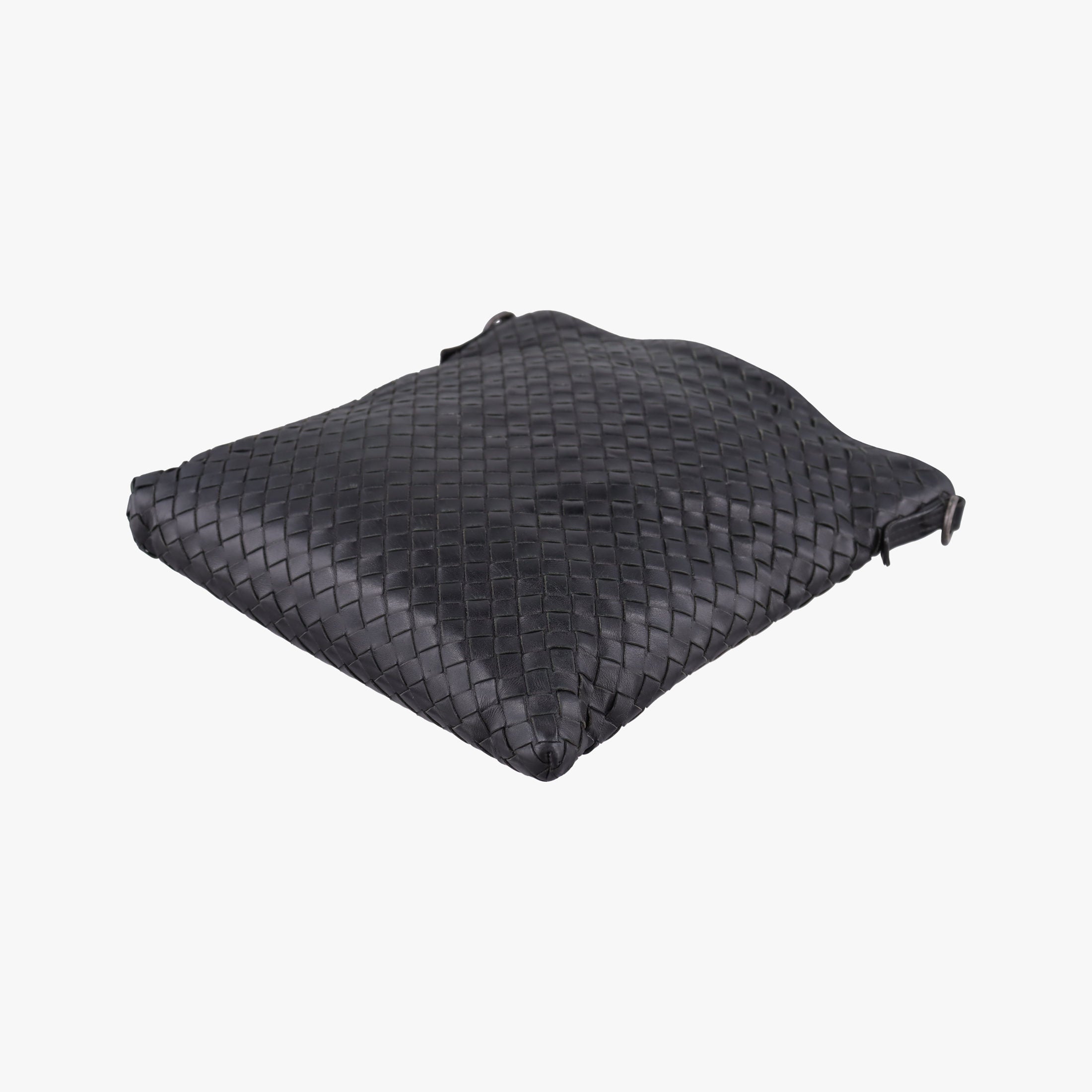 Vintage Bottega Veneta Intrecciato Black lambskin  shoulderbag | stylenewstar