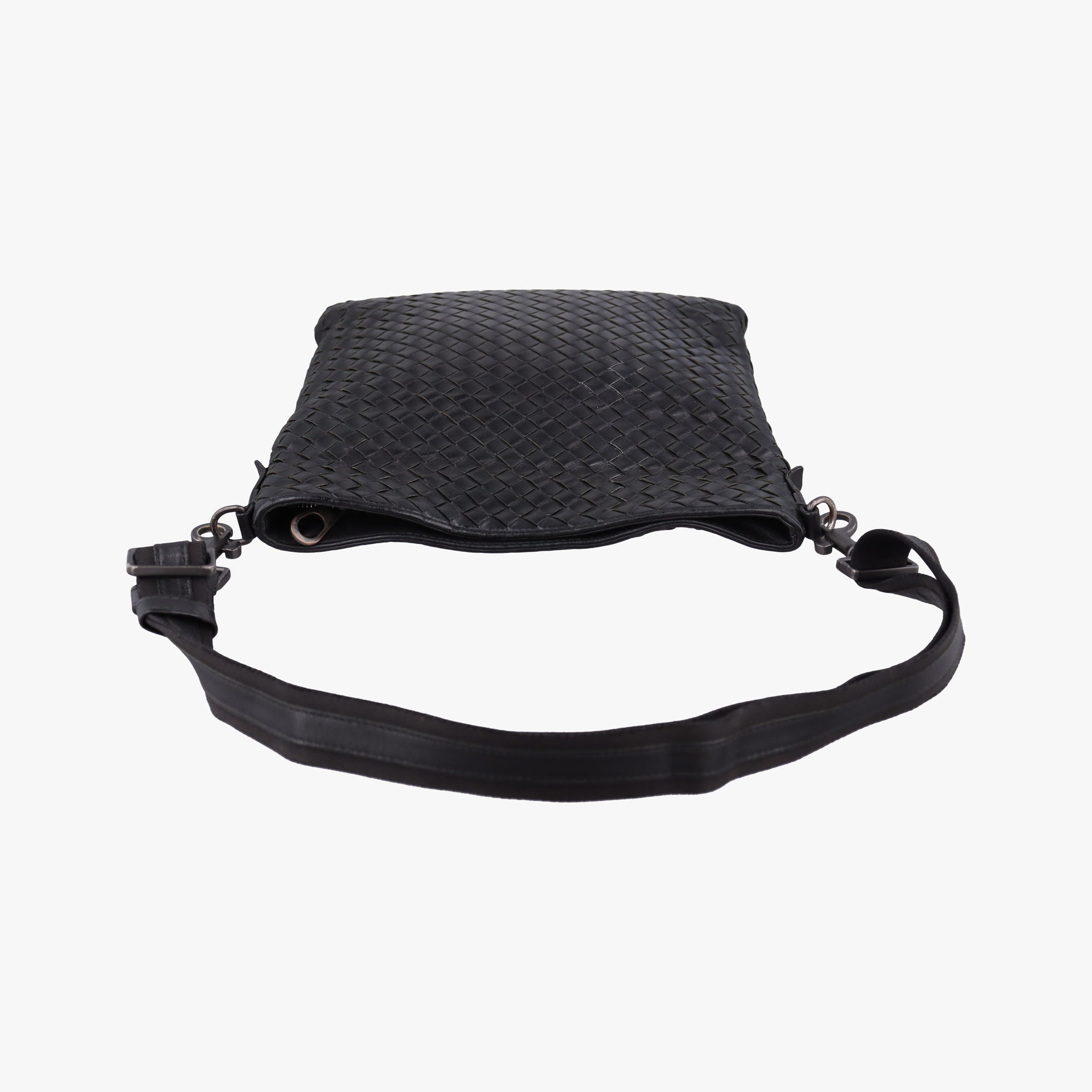 Vintage Bottega Veneta Intrecciato Black lambskin  shoulderbag | stylenewstar