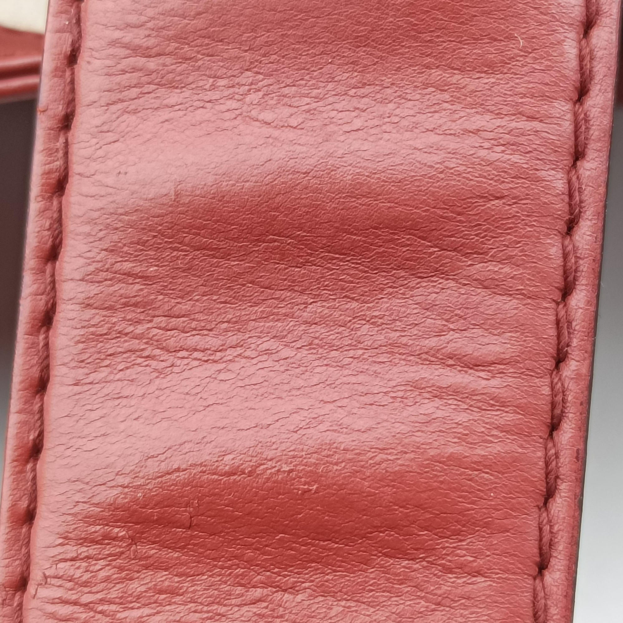 Secondhand Gucci Soft Stirrup Burgundy Leather 296856 shoulderbag | stylenewstar