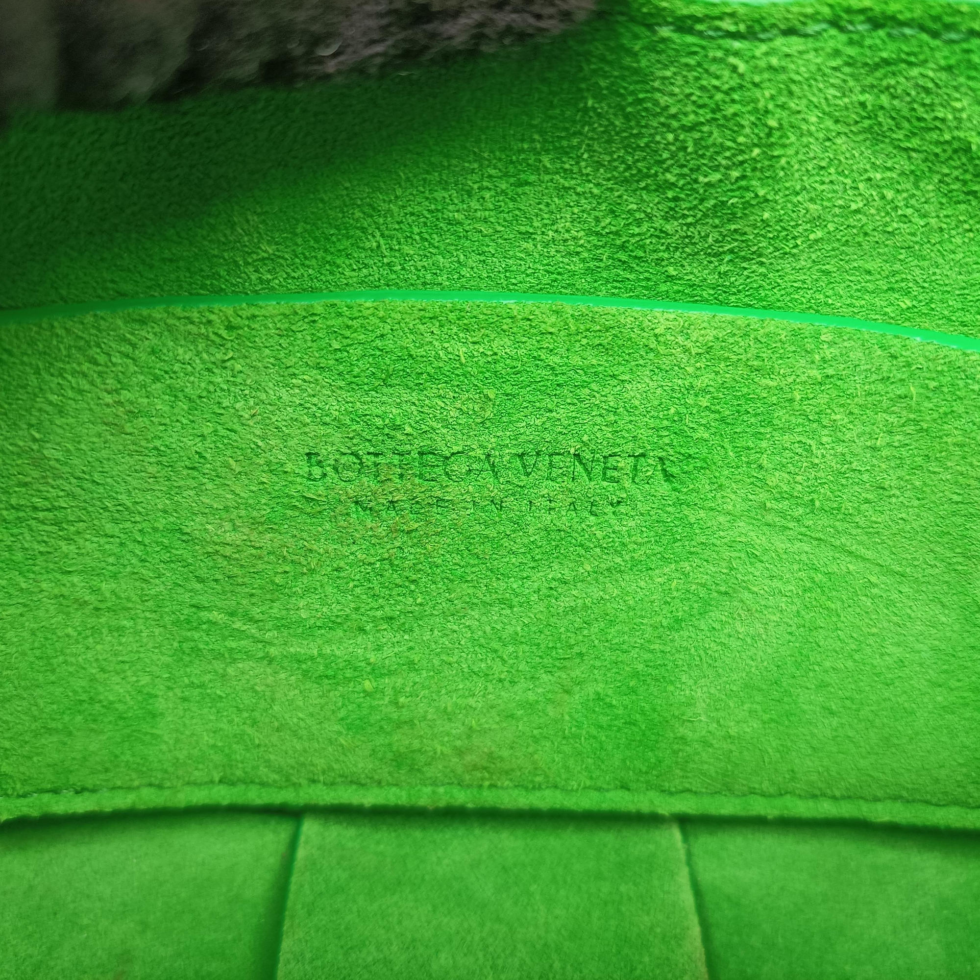 Vintage Bottega Veneta candy cassette White×green Leather  shoulderbag | stylenewstar
