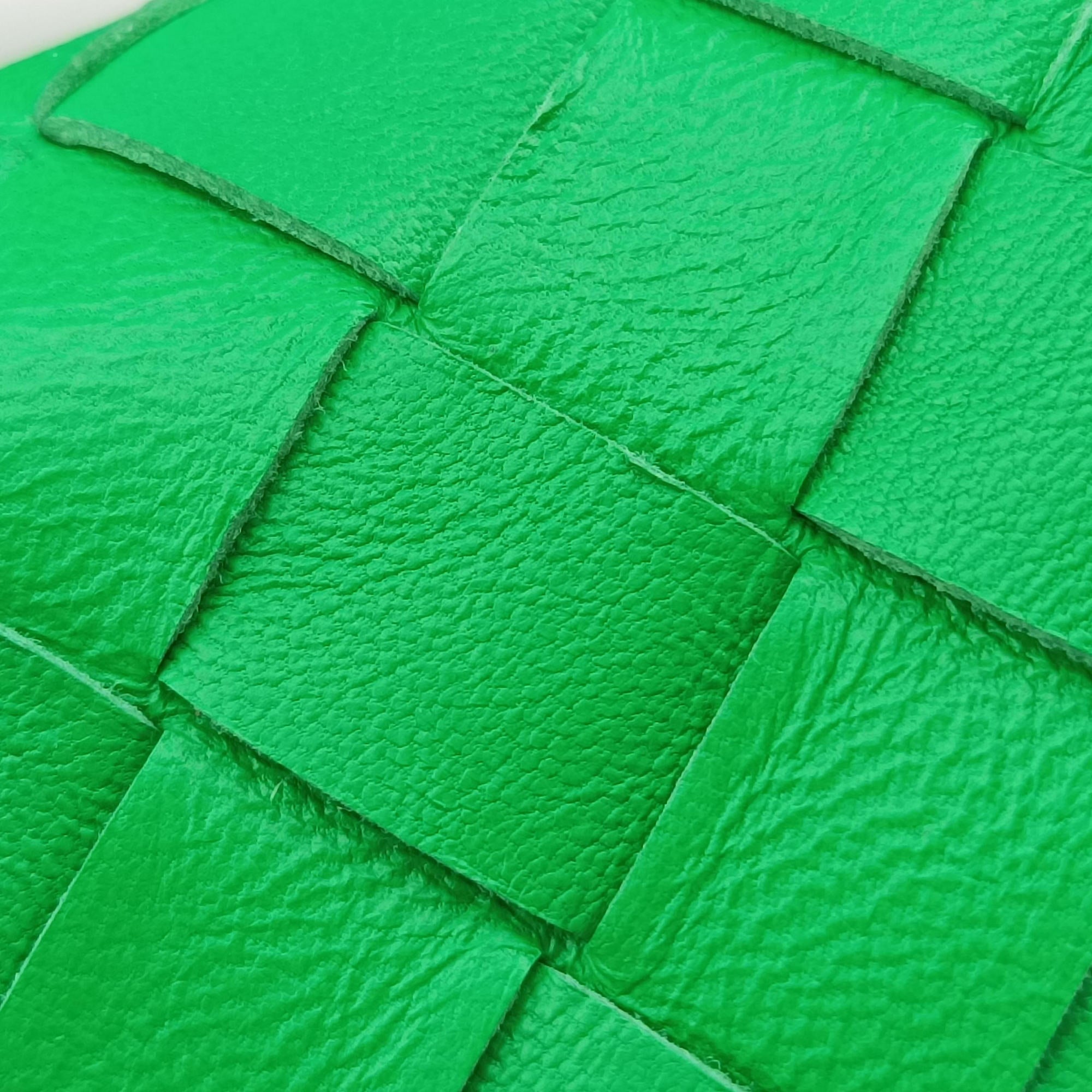 Pre-owned Bottega Veneta The Jodie Green lambskin  handbag | stylenewstar
