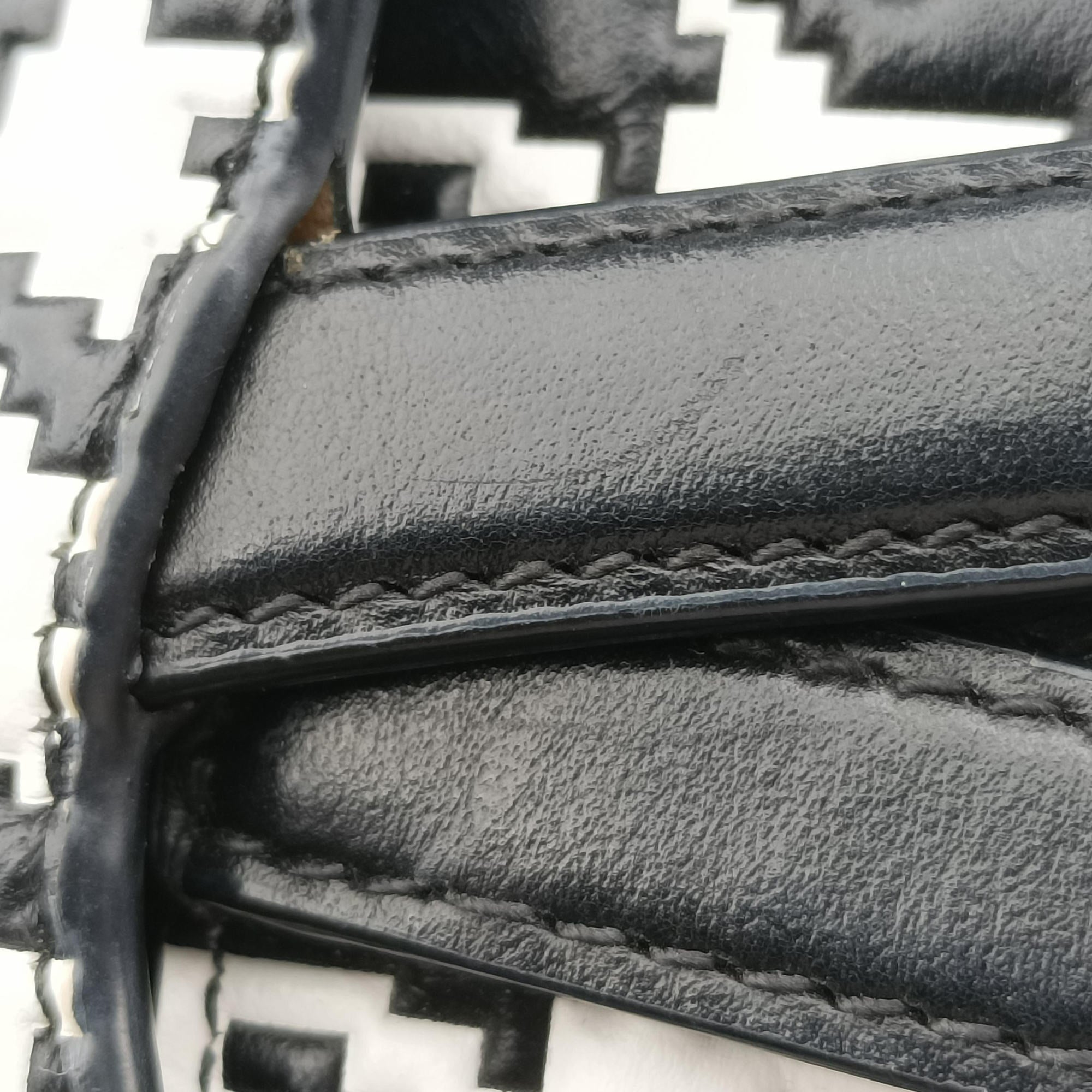 Secondhand Christian Dior Saddle White × Black Jacquard  shoulderbag | stylenewstar