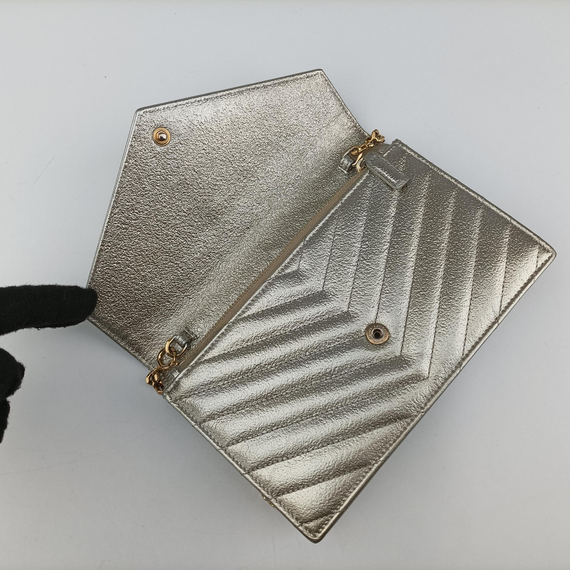 Pre-owned Yves Saint Laurent MONOGRAM Golden Leather 393953 shoulderbag | stylenewstar