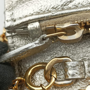 Pre-owned Yves Saint Laurent MONOGRAM Golden Leather 393953 shoulderbag | stylenewstar