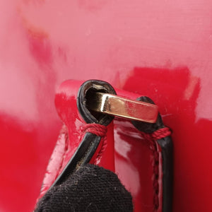 Secondhand Valentino Rockstud Red Patent Leather  shoulderbag | stylenewstar