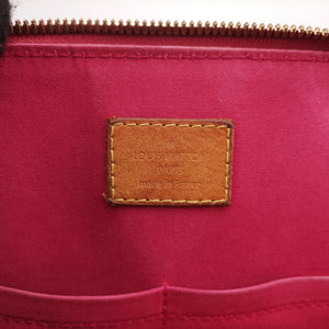 Pre-owned Louis Vuitton Alma PM pomme d'amour Vernis M90096 handbag | stylenewstar