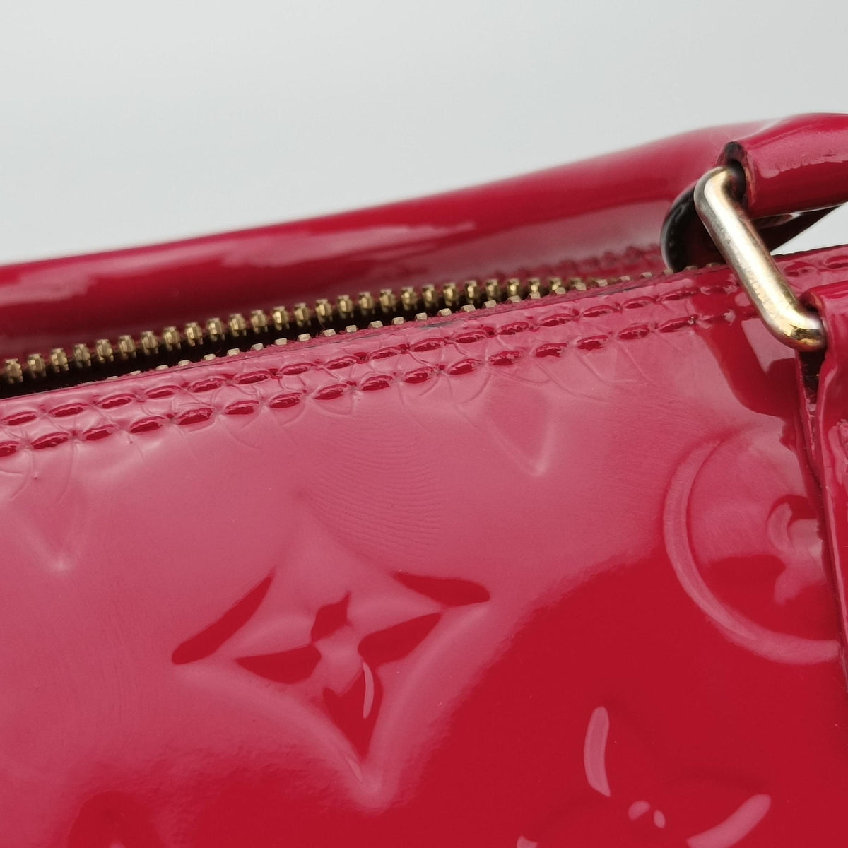 Pre-owned Louis Vuitton Alma PM pomme d'amour Vernis M90096 handbag | stylenewstar