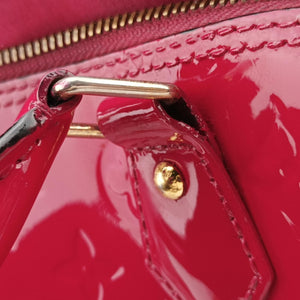 Pre-owned Louis Vuitton Alma PM pomme d'amour Vernis M90096 handbag | stylenewstar