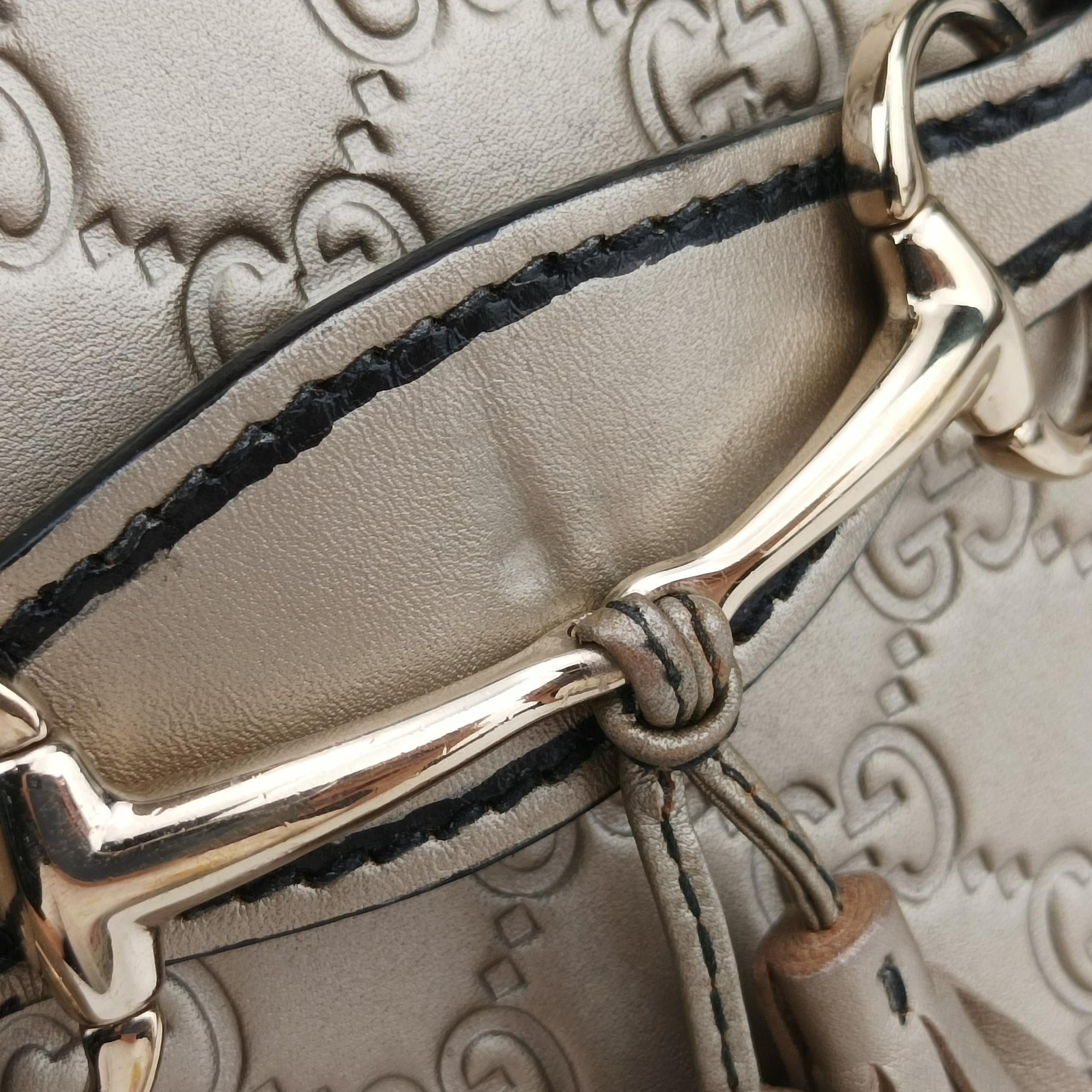 Vintage Gucci Emily Golden Leather 295402 shoulderbag | stylenewstar
