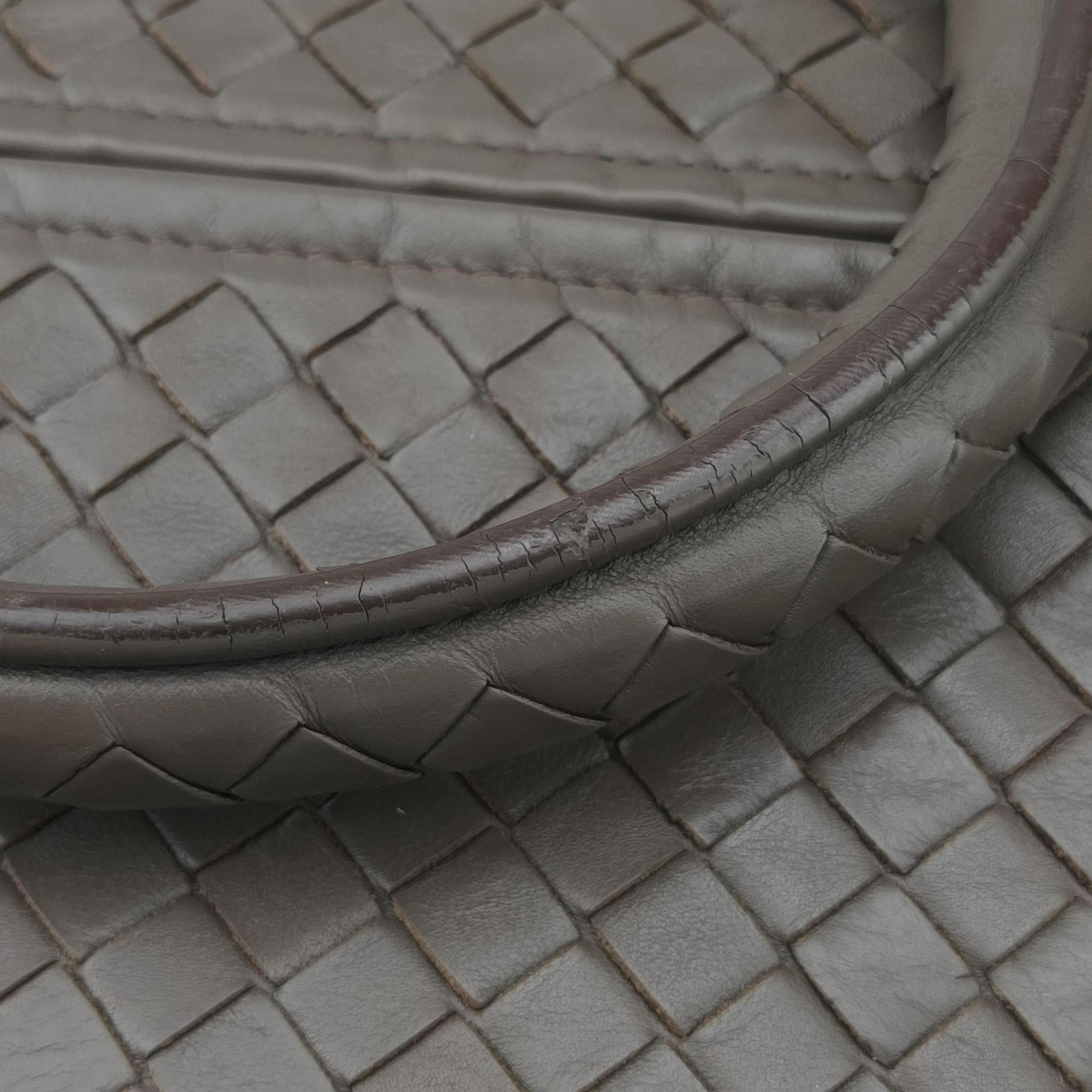 Vintage Bottega Veneta Intrecciato Brown lambskin  handbag | stylenewstar