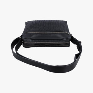 Pre-owned Bottega Veneta Intrecciato Black lambskin  shoulderbag | stylenewstar