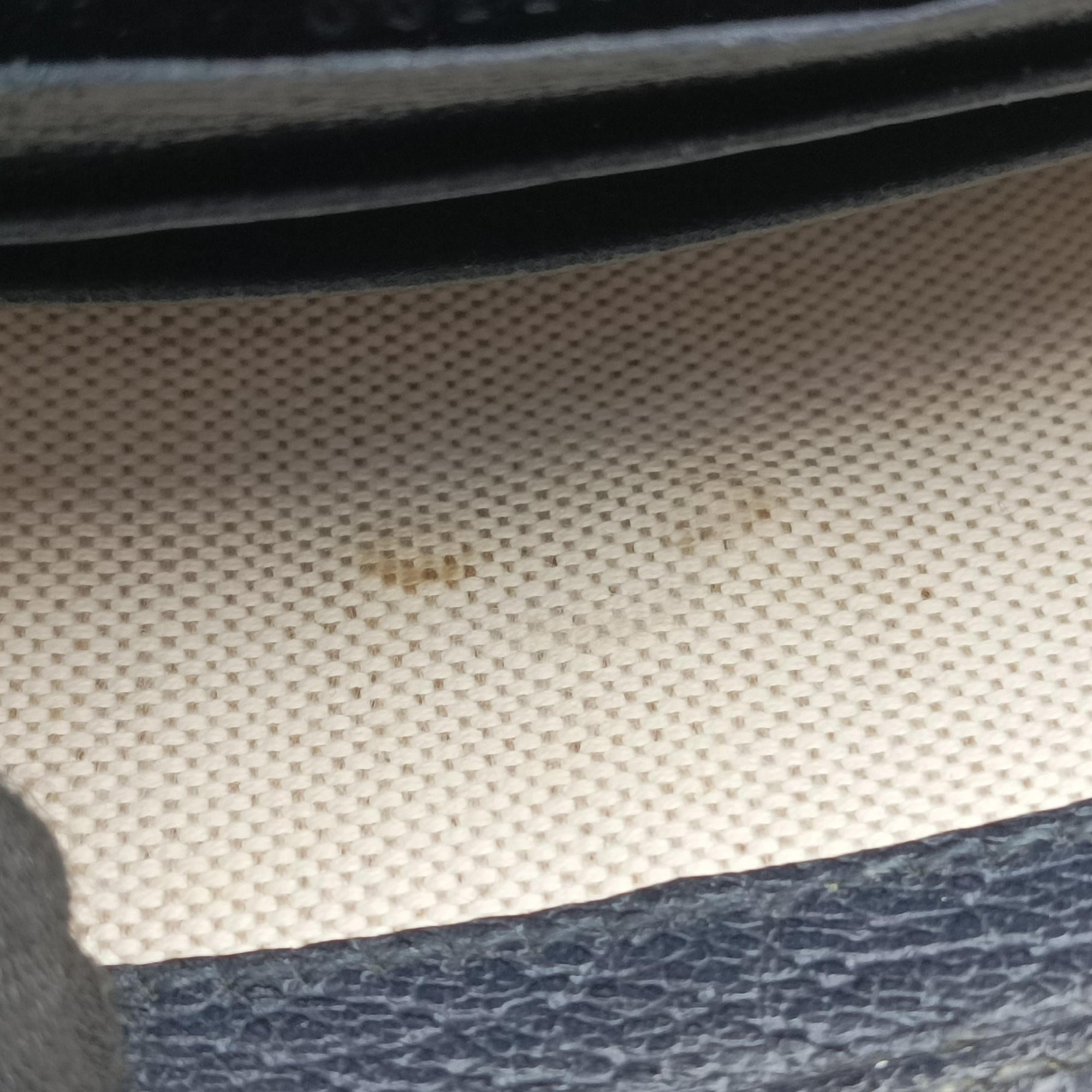 Pre-owned Gucci Interlocking G Red canvas 661109 shoulderbag | stylenewstar
