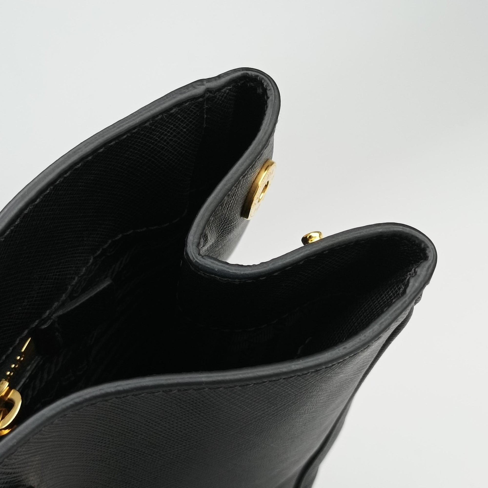 Secondhand Prada Galleria Black SAFFIANO Leather 1BA274 handbag | stylenewstar