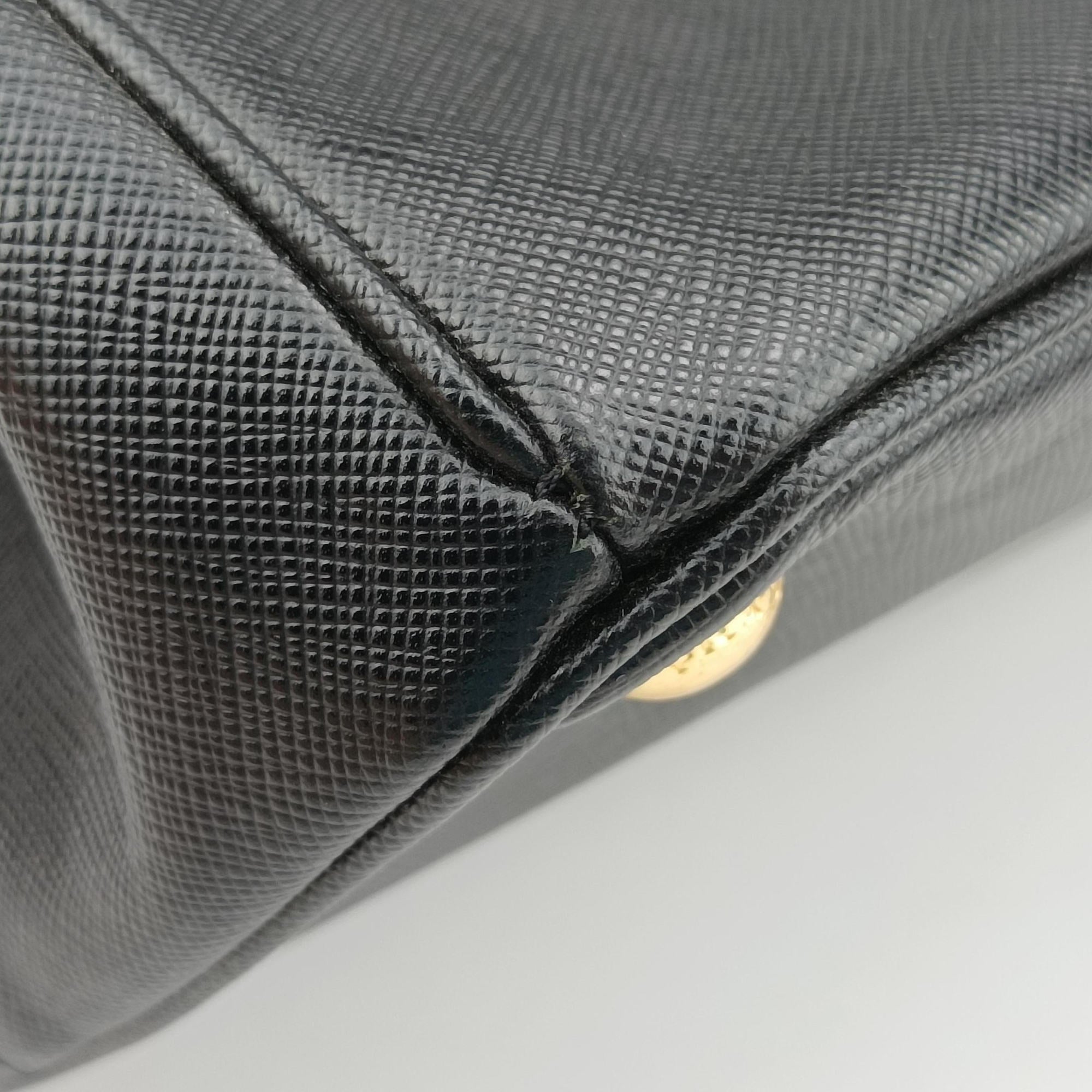 Secondhand Prada Galleria Black SAFFIANO Leather 1BA274 handbag | stylenewstar