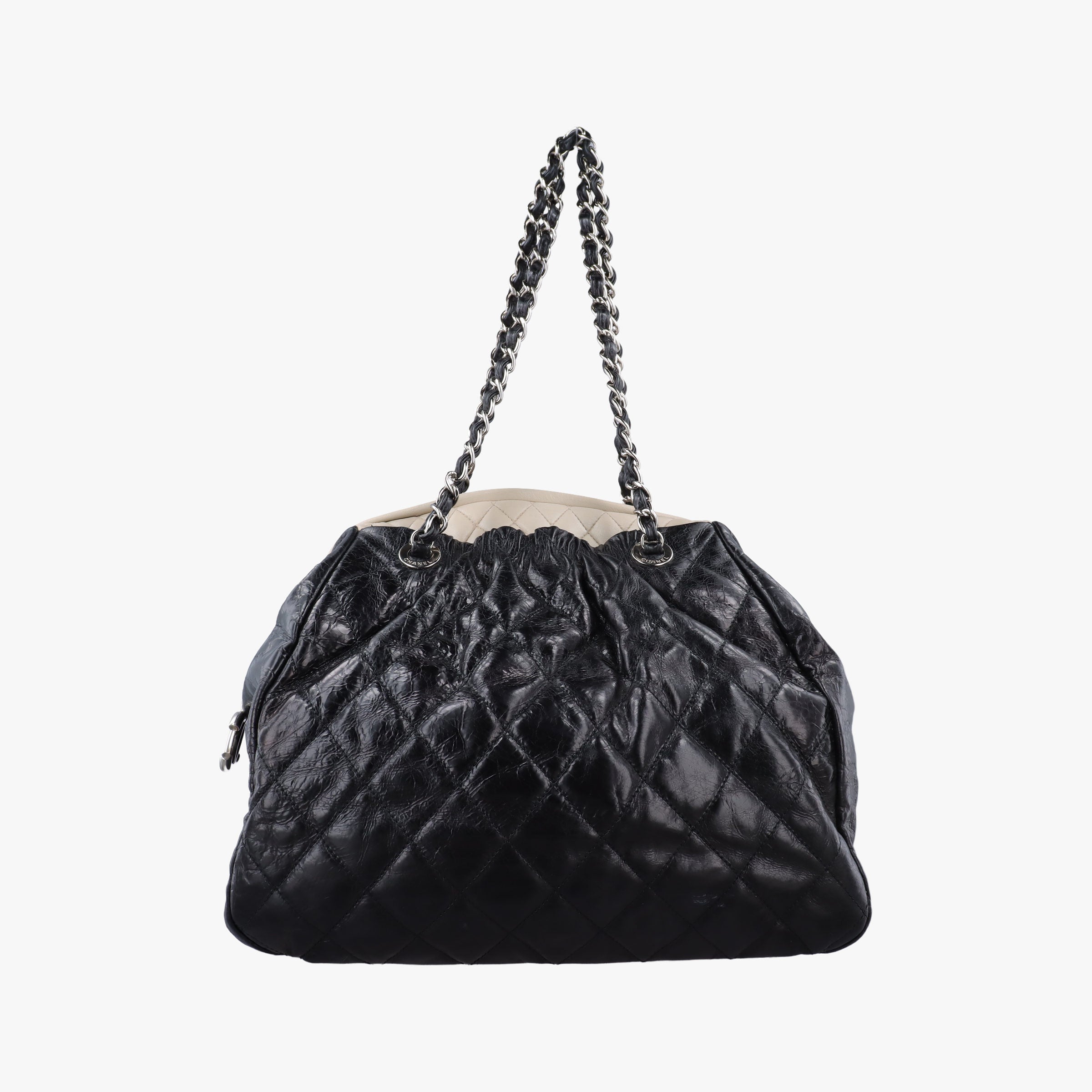 Pre-owned Chanel Matelasse Black Leather A47984 shoulderbag | stylenewstar