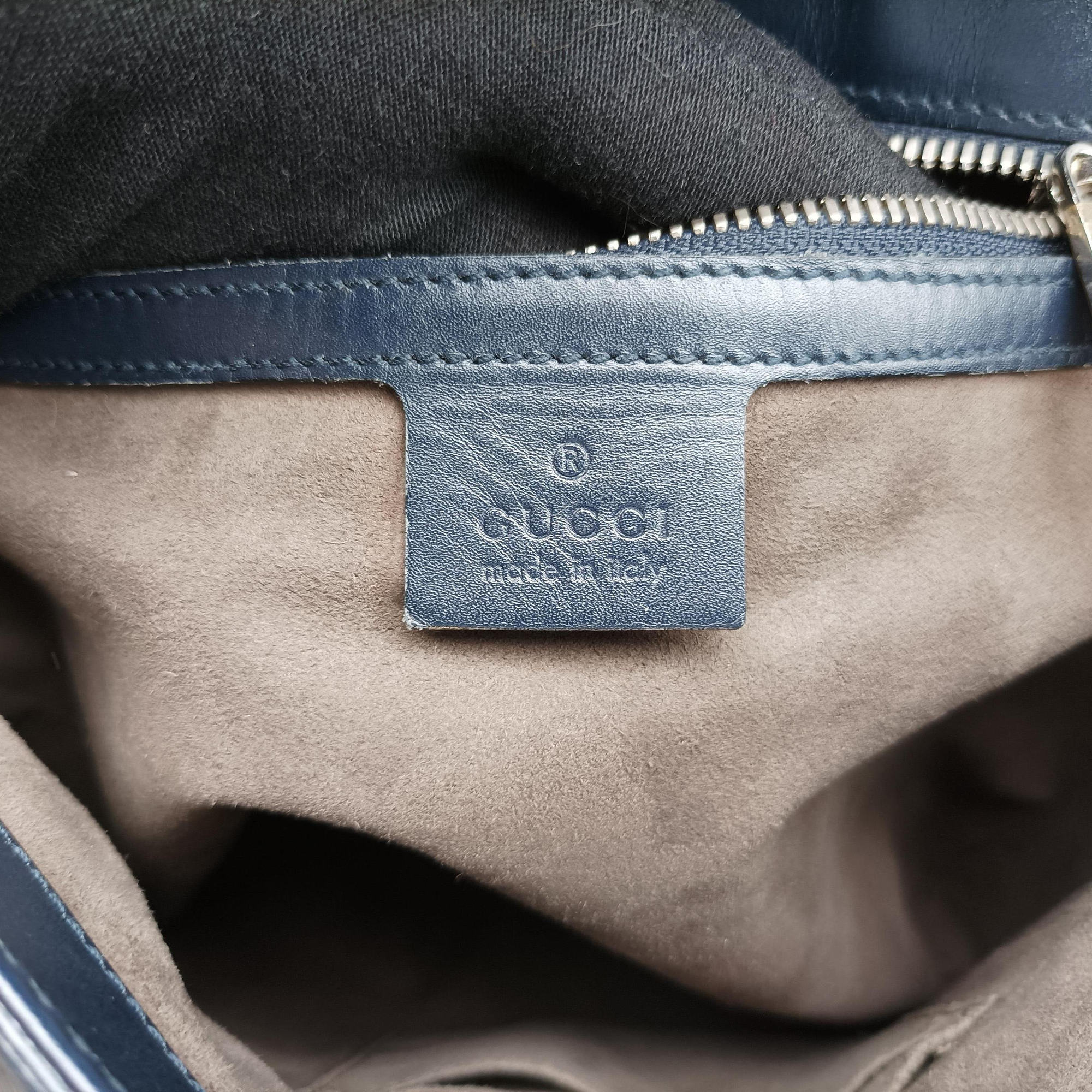 Secondhand Gucci GG Plus GG Supreme Navy Leather 406368 shoulderbag | stylenewstar