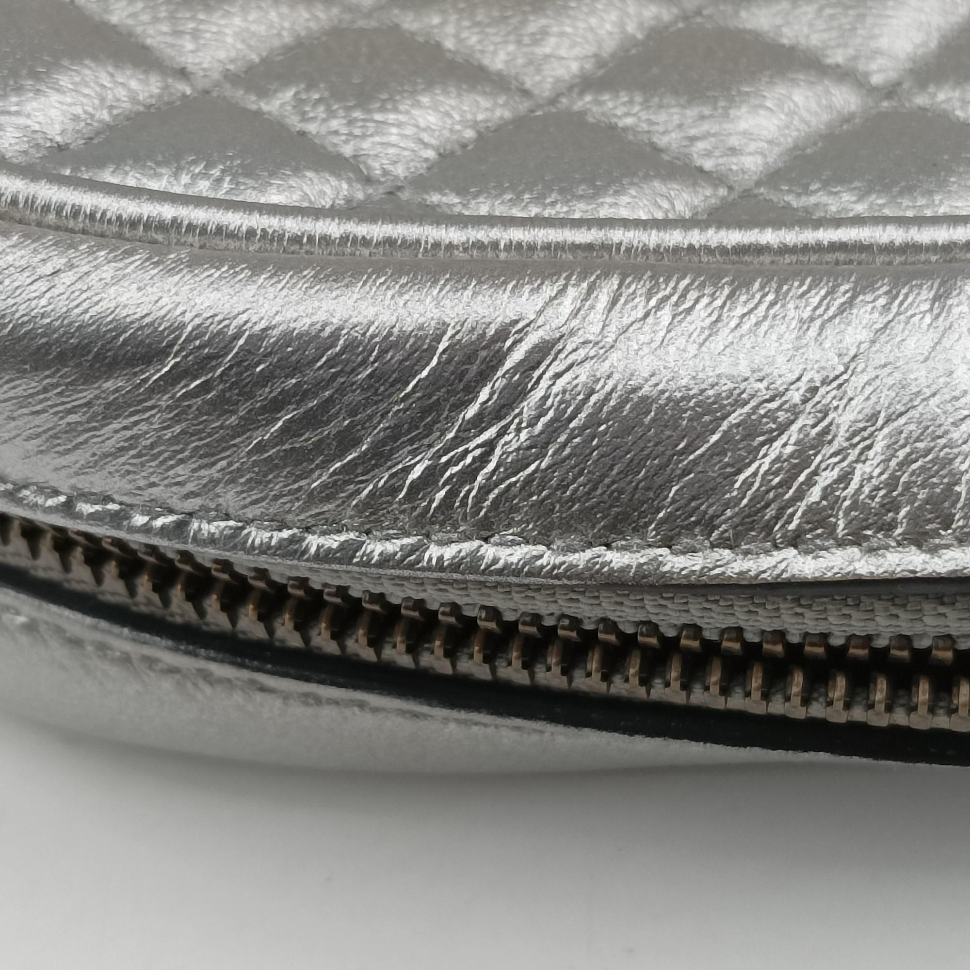 Secondhand Gucci GG Marmont Pochette Silver×Green×Red Leather 541051 shoulderbag | stylenewstar