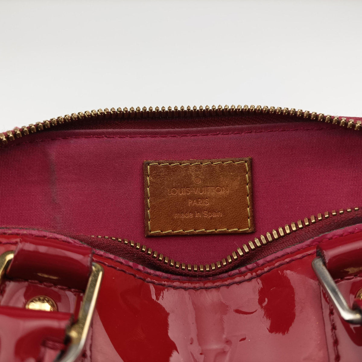 Pre-owned Louis Vuitton Alma BB pomme d'amour Vernis M90174 shoulderbag | stylenewstar