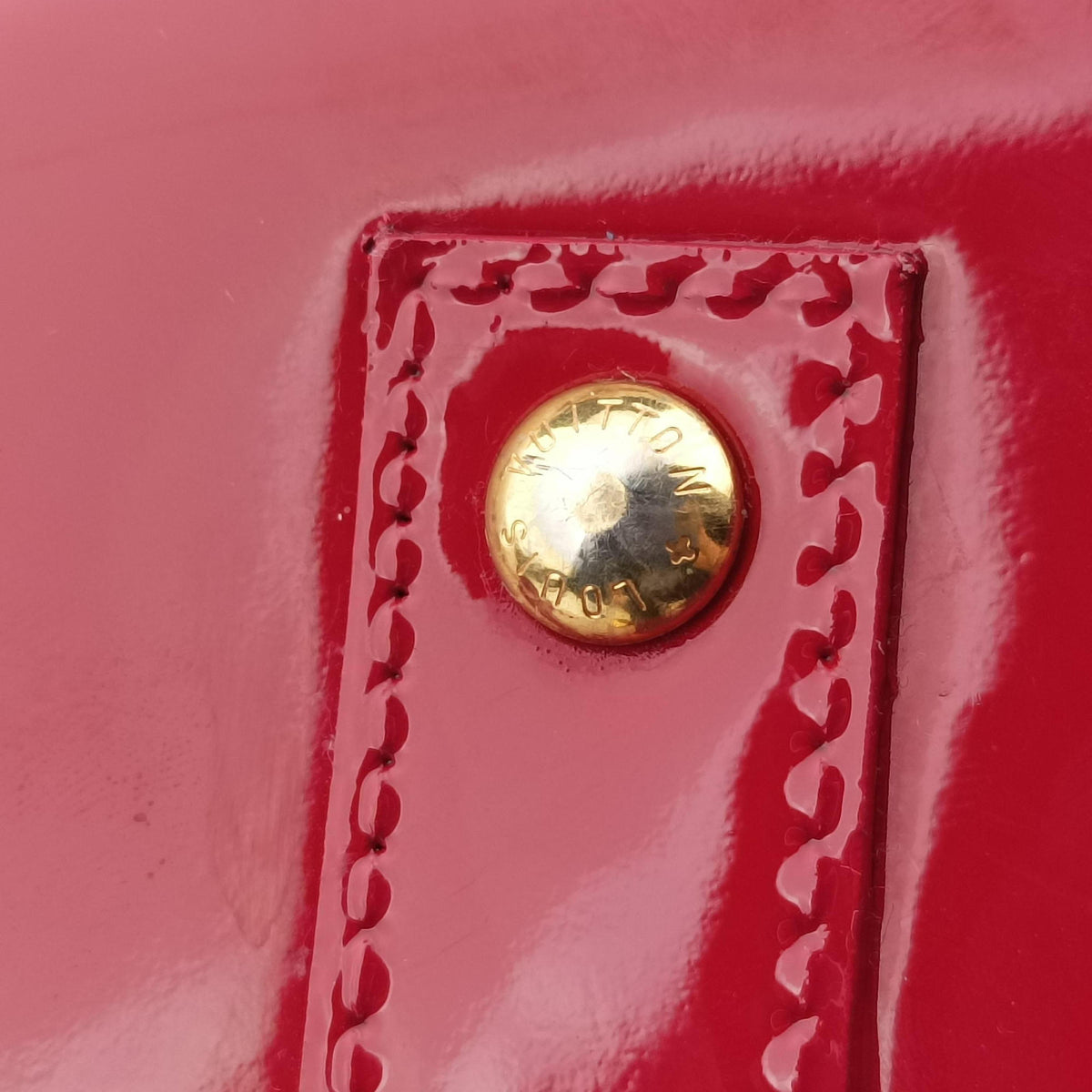 Pre-owned Louis Vuitton Alma BB pomme d'amour Vernis M90174 shoulderbag | stylenewstar