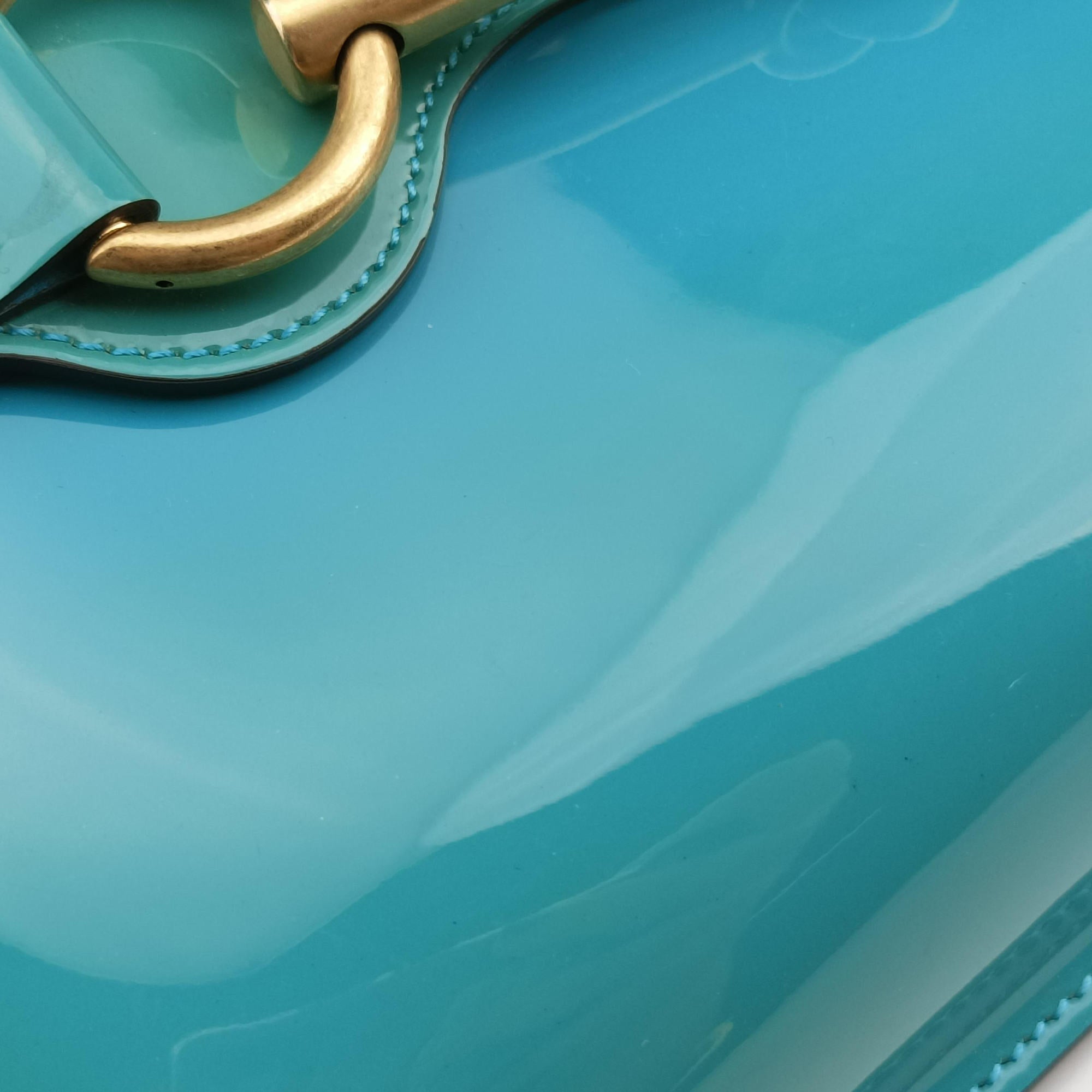 Pre-owned Gucci Bright Bit Blue Patent Leather 317633 shoulderbag | stylenewstar