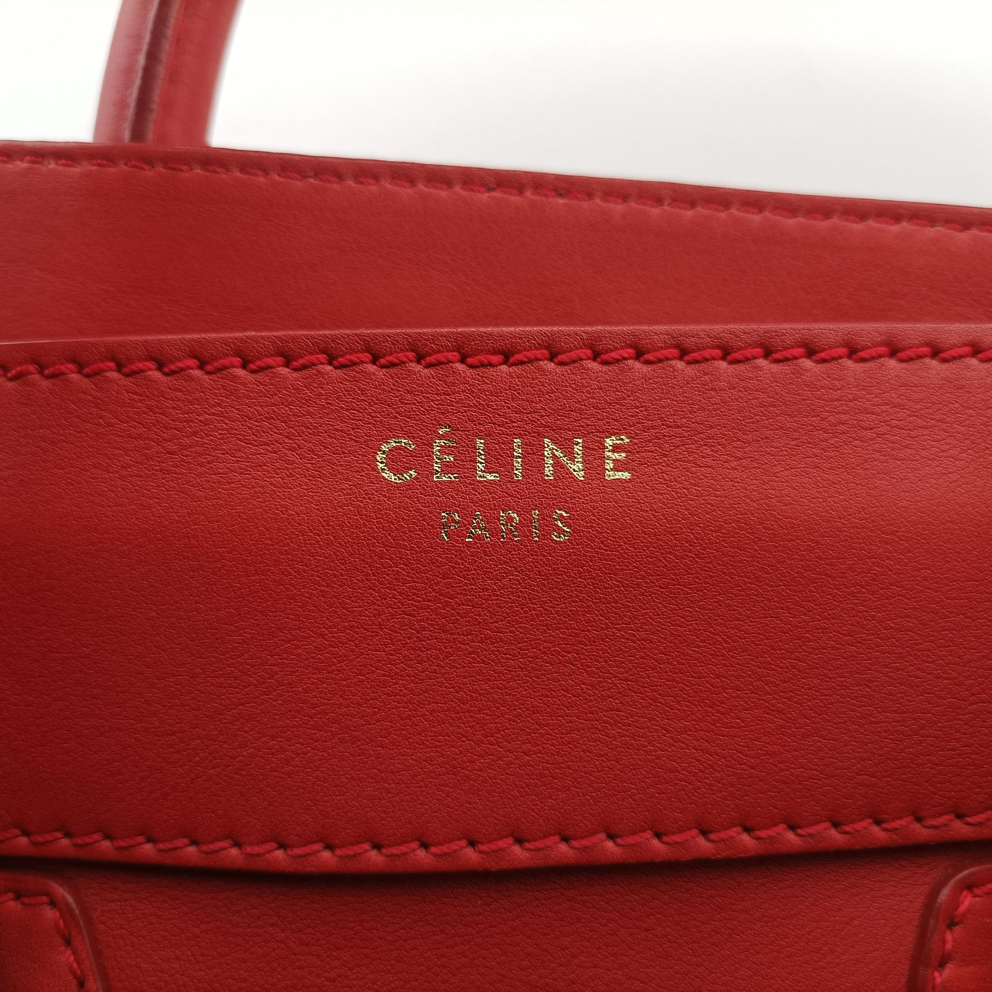 Pre-owned Celine Luggage Micro shopper Red Leather  handbag | stylenewstar