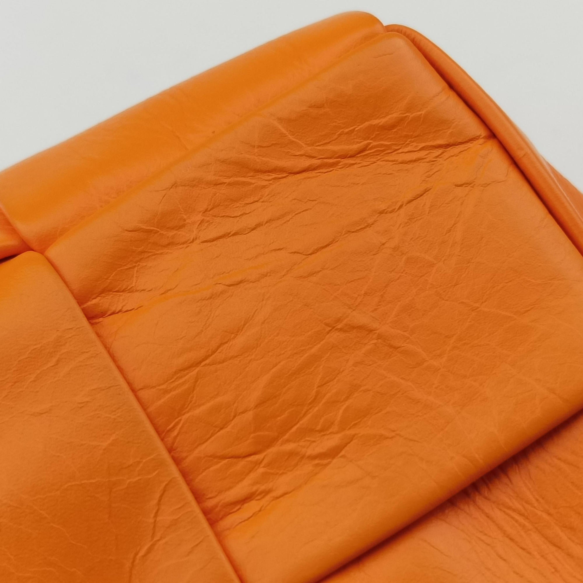 Pre-owned Bottega Veneta candy cassette Orange lambskin  shoulderbag | stylenewstar
