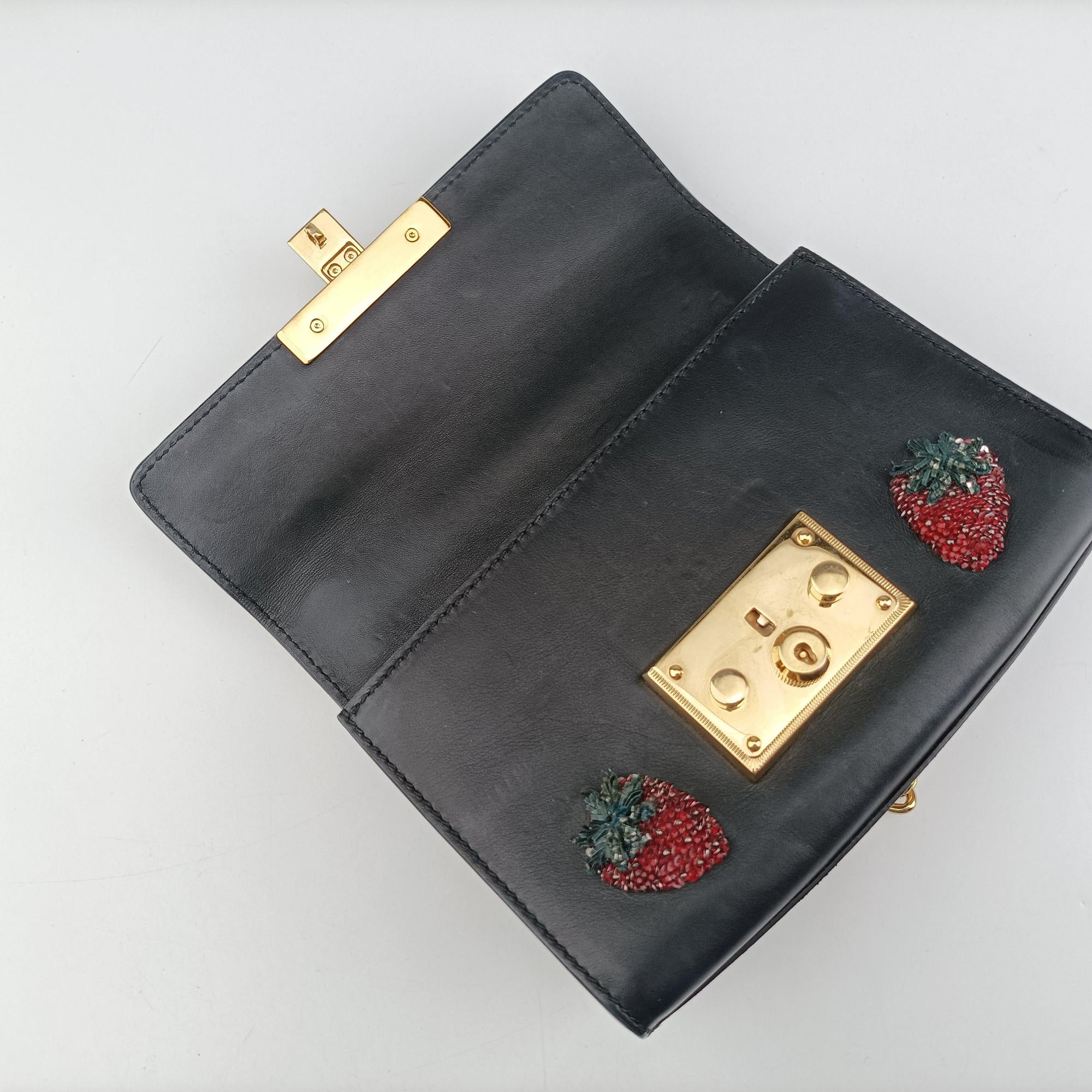 Pre-owned Gucci Padlock Black×Red×Golden Leather 432182 shoulderbag | stylenewstar