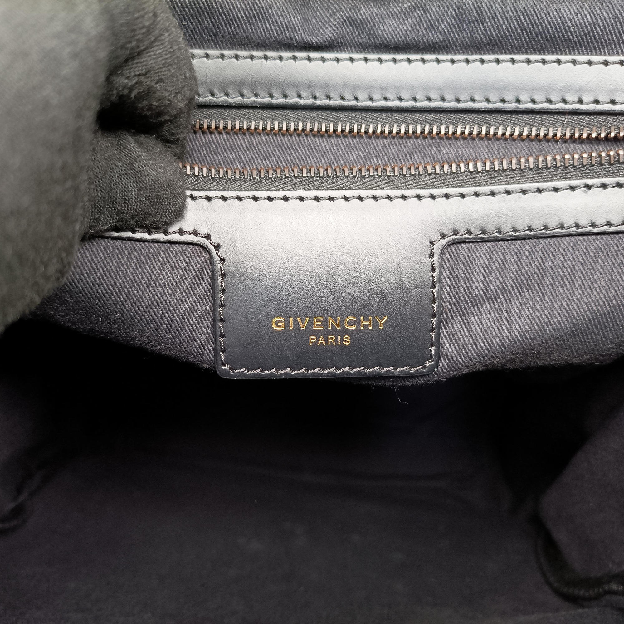 Vintage Givenchy Rider Black Canvas × Calfskin Leather   backpack/rucksack | stylenewstar