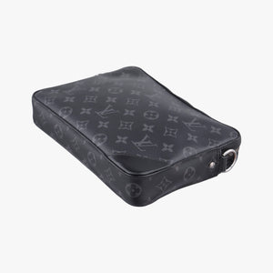 Pre-owned Louis Vuitton Trio Messenger Gris Monogram Shadow M46603 shoulderbag | stylenewstar