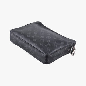 Pre-owned Louis Vuitton Trio Messenger Gris Monogram Shadow M46603 shoulderbag | stylenewstar