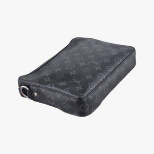 Pre-owned Louis Vuitton Trio Messenger Gris Monogram Shadow M46603 shoulderbag | stylenewstar