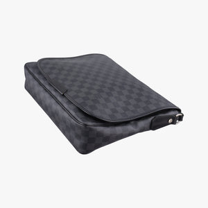 Vintage Louis Vuitton DANIEL MM Noir Damier GRAPHITE N58029 shoulderbag | stylenewstar