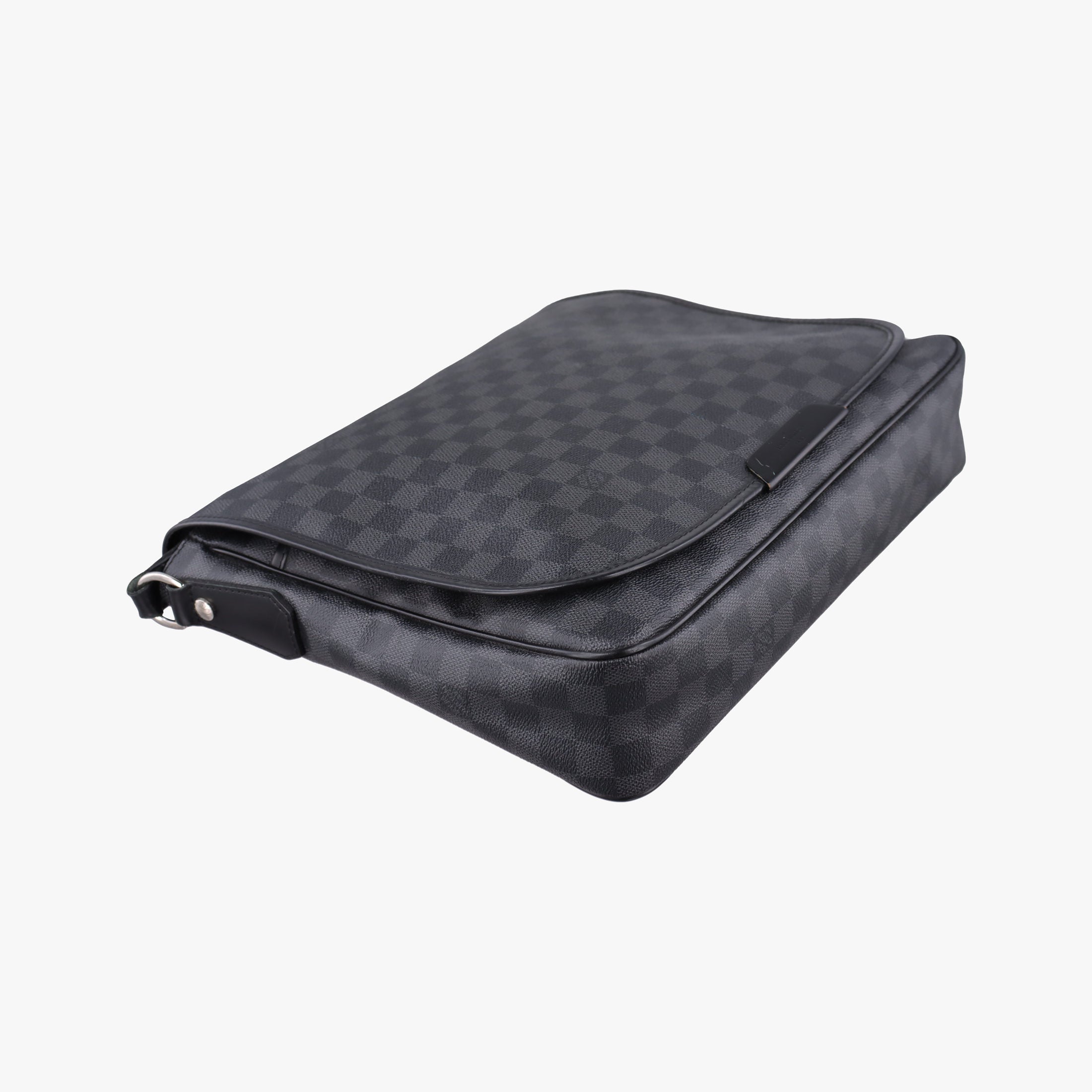 Vintage Louis Vuitton DANIEL MM Noir Damier GRAPHITE N58029 shoulderbag | stylenewstar