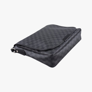 Vintage Louis Vuitton DANIEL MM Noir Damier GRAPHITE N58029 shoulderbag | stylenewstar