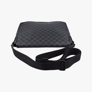 Vintage Louis Vuitton DANIEL MM Noir Damier GRAPHITE N58029 shoulderbag | stylenewstar