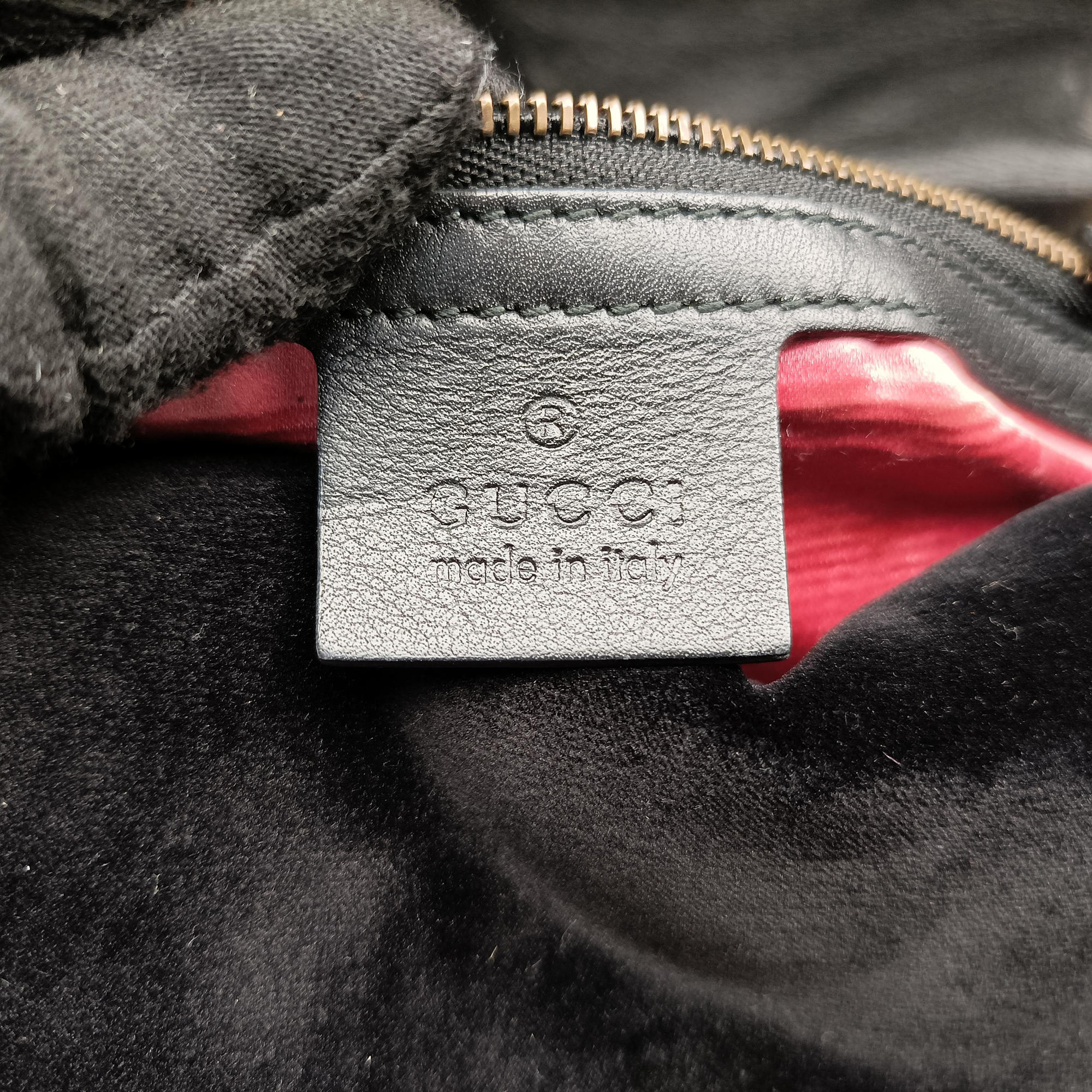 Secondhand Gucci GG Marmont Black×multicolor velour 443496 shoulderbag | stylenewstar