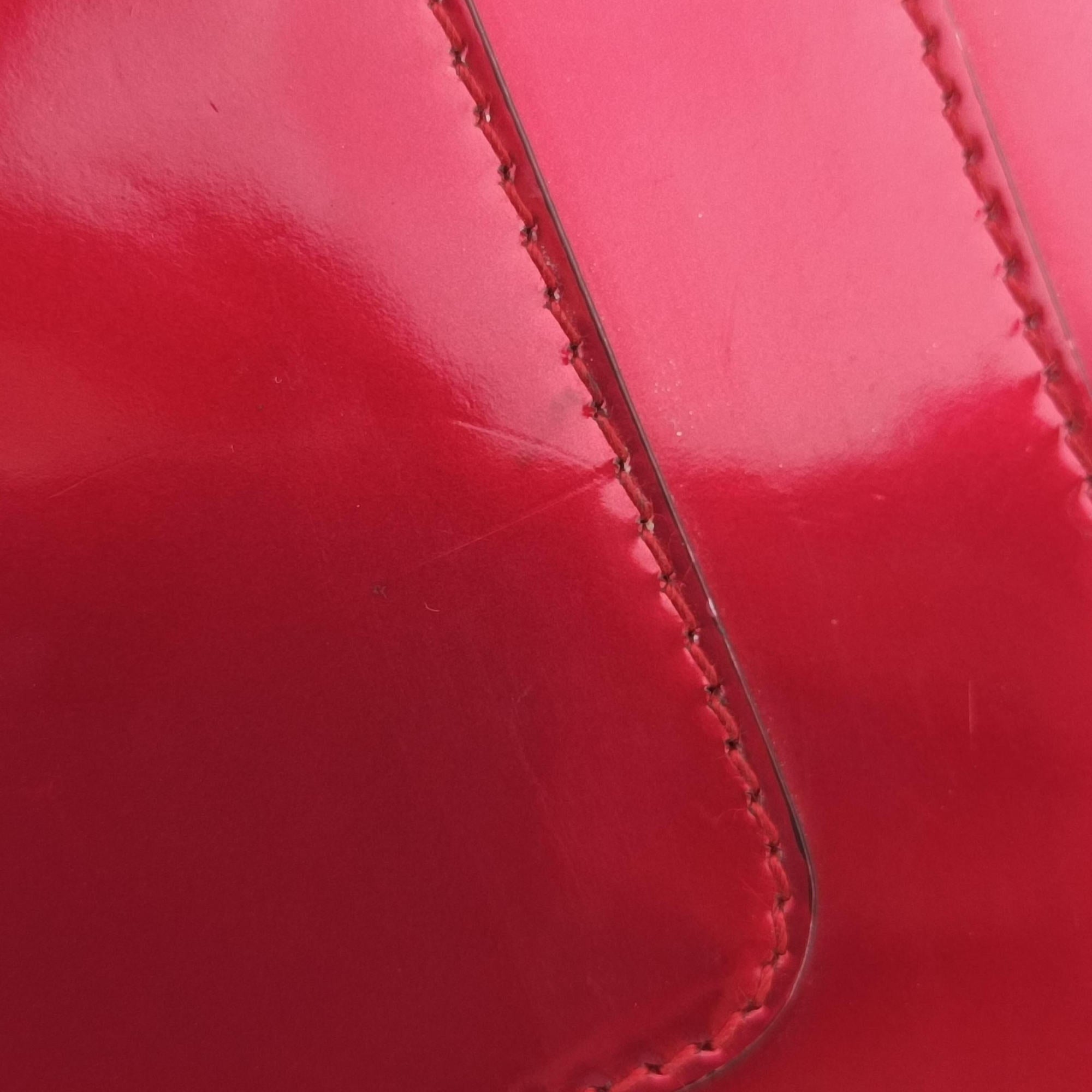 Pre-owned Bvlgari Serpenti Forever Red Patent Leather  shoulderbag | stylenewstar