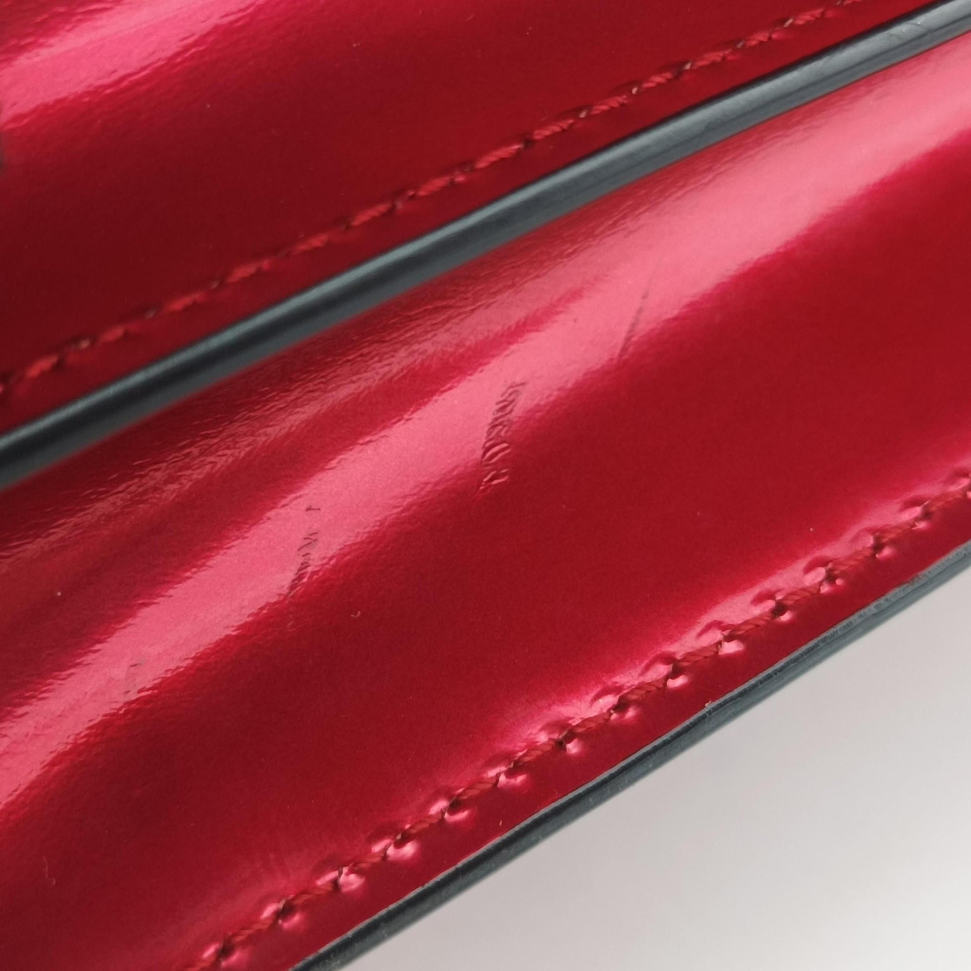 Pre-owned Bvlgari Serpenti Forever Red Patent Leather  shoulderbag | stylenewstar