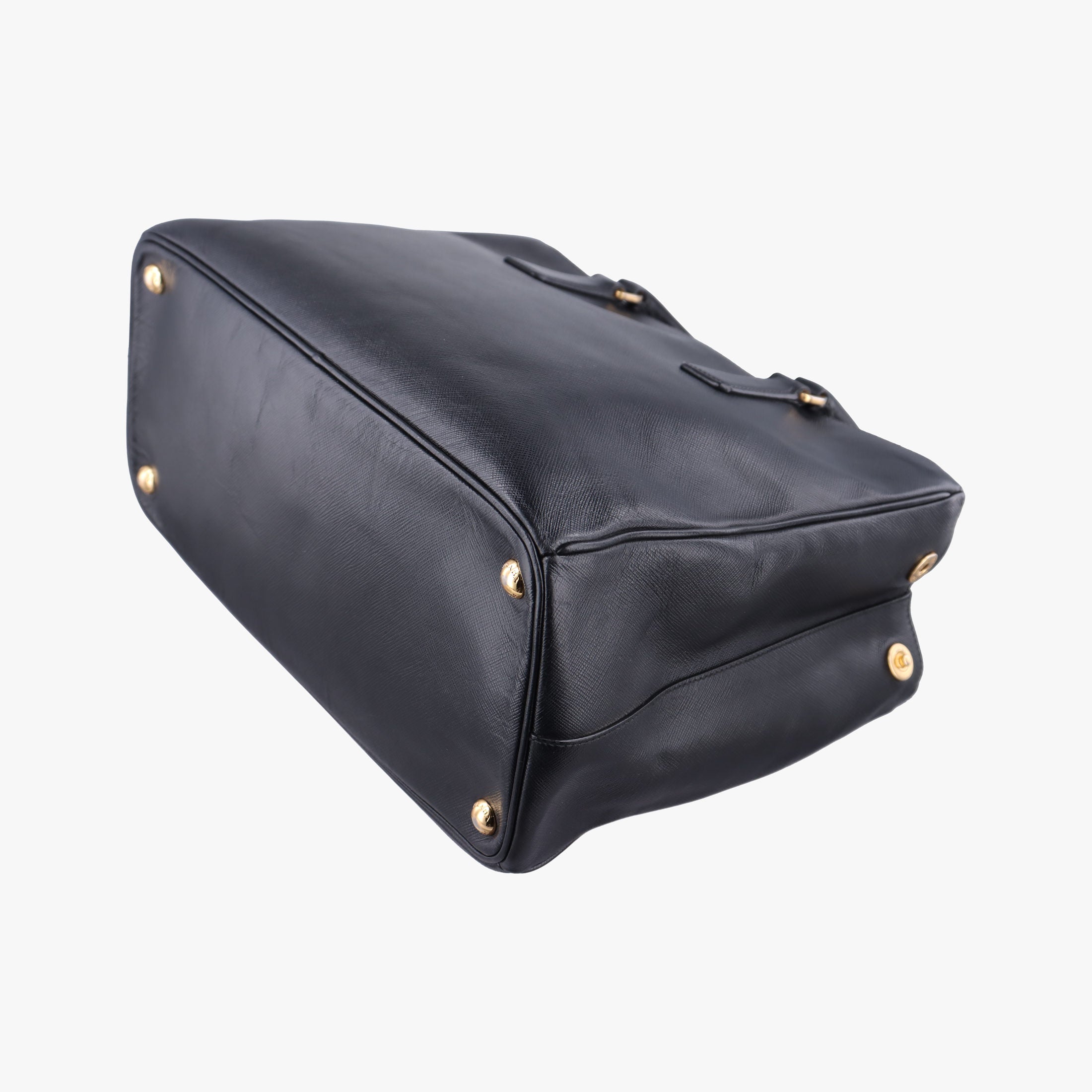 Vintage Prada Galleria Black SAFFIANO Leather BN2274 shoulderbag | stylenewstar